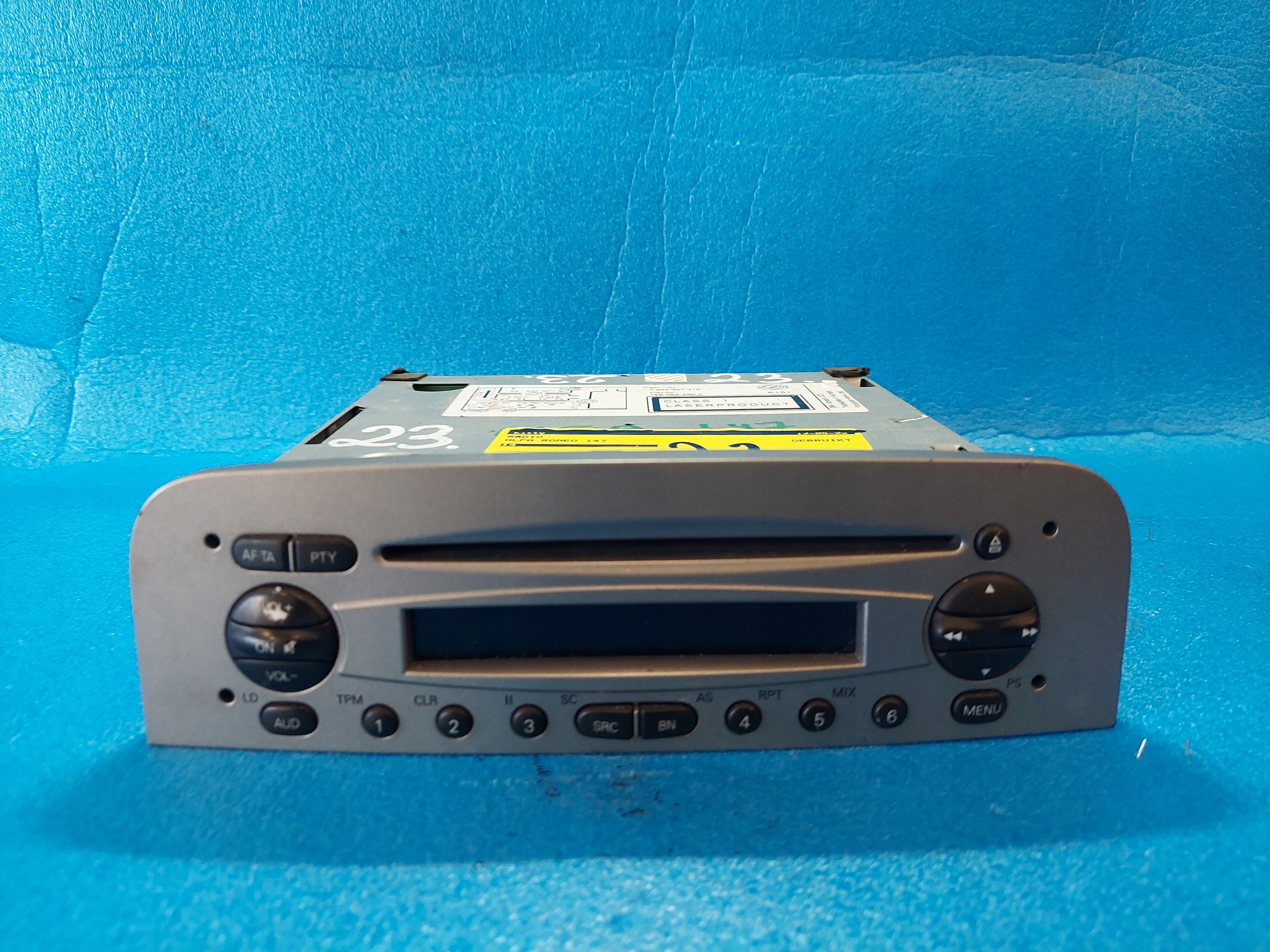 RADIO EKRAN ALFA 147 937CD
