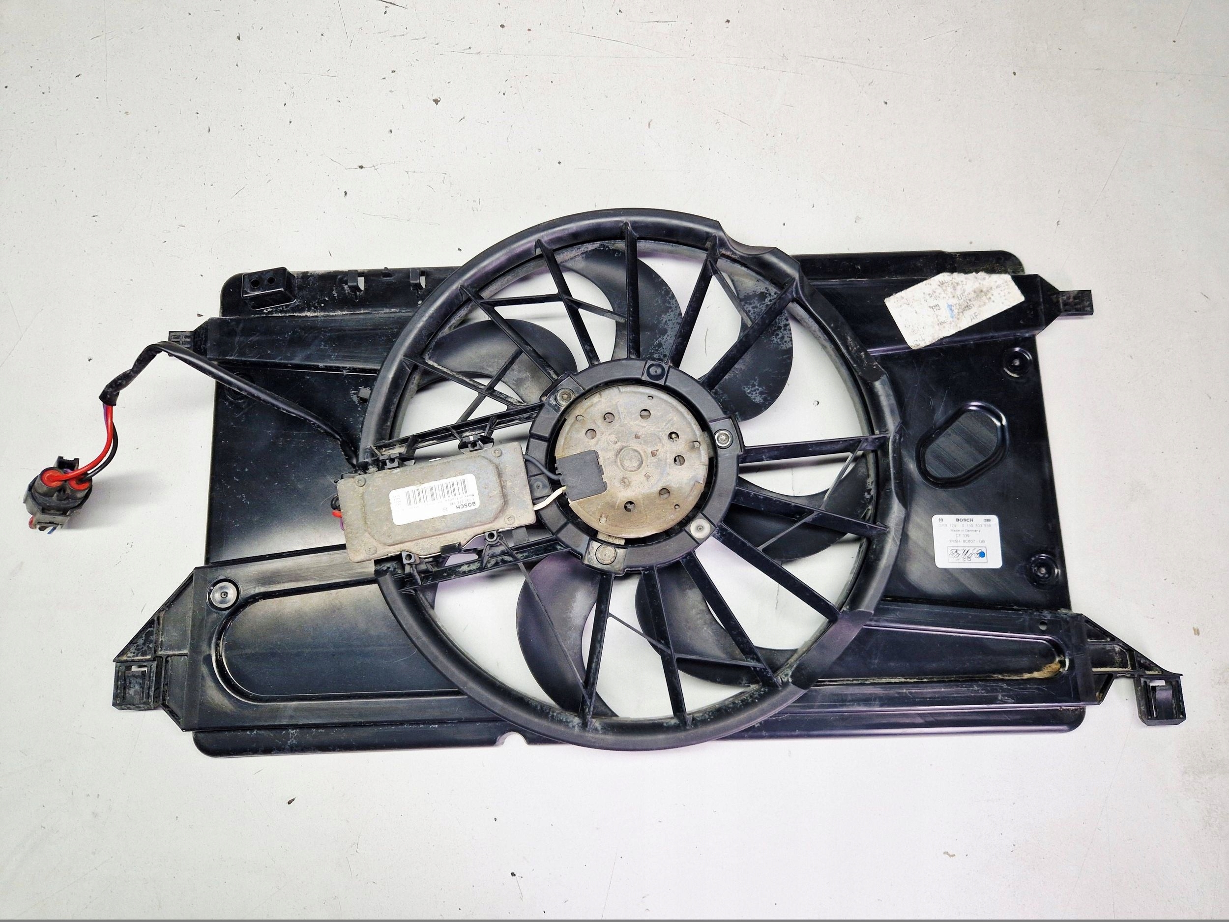 ventilátor chladiče FORD FOCUS MK2 C-MAX MK1 3M5H8C607UB