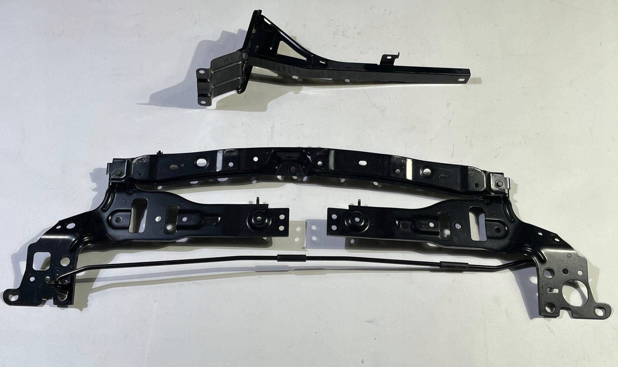 support panel for radiators pillar front front console Nissan 370Z 2009