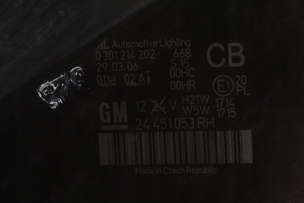 REFLEKTOR right light front EU 0301214202 OPEL ZAFIRA B 05-10