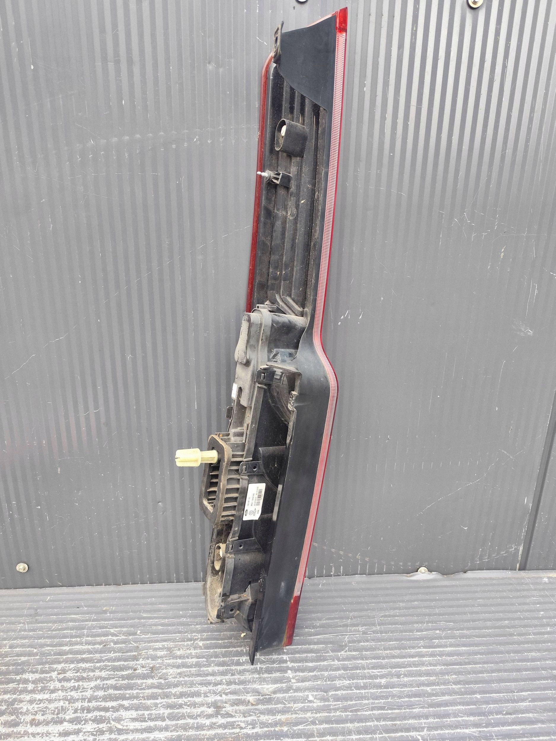 FORD TRANSIT CUSTOM light rear right BK2113404AG