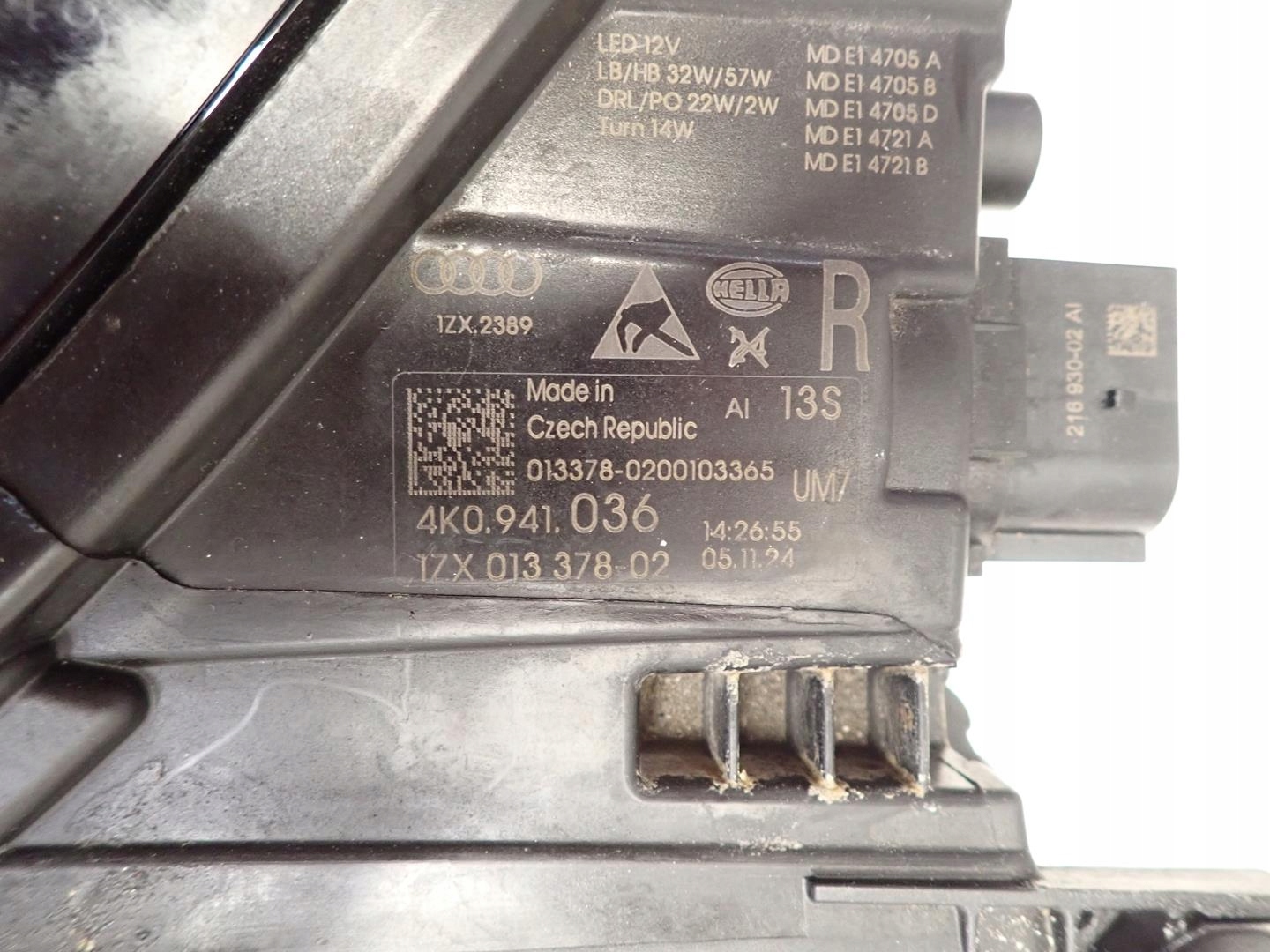 light front front right AUDI A6 C8 2018- FULL LED MATRIX 4K0941036