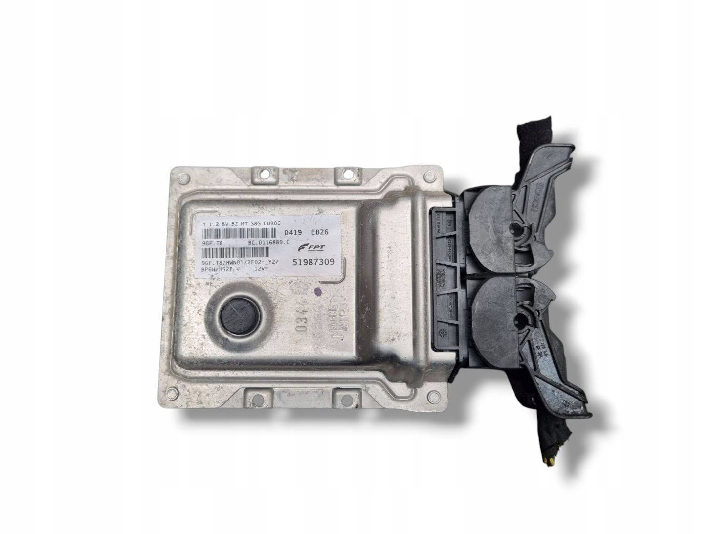control unit of the engine Chrysler Ypsilon 2014 51987309