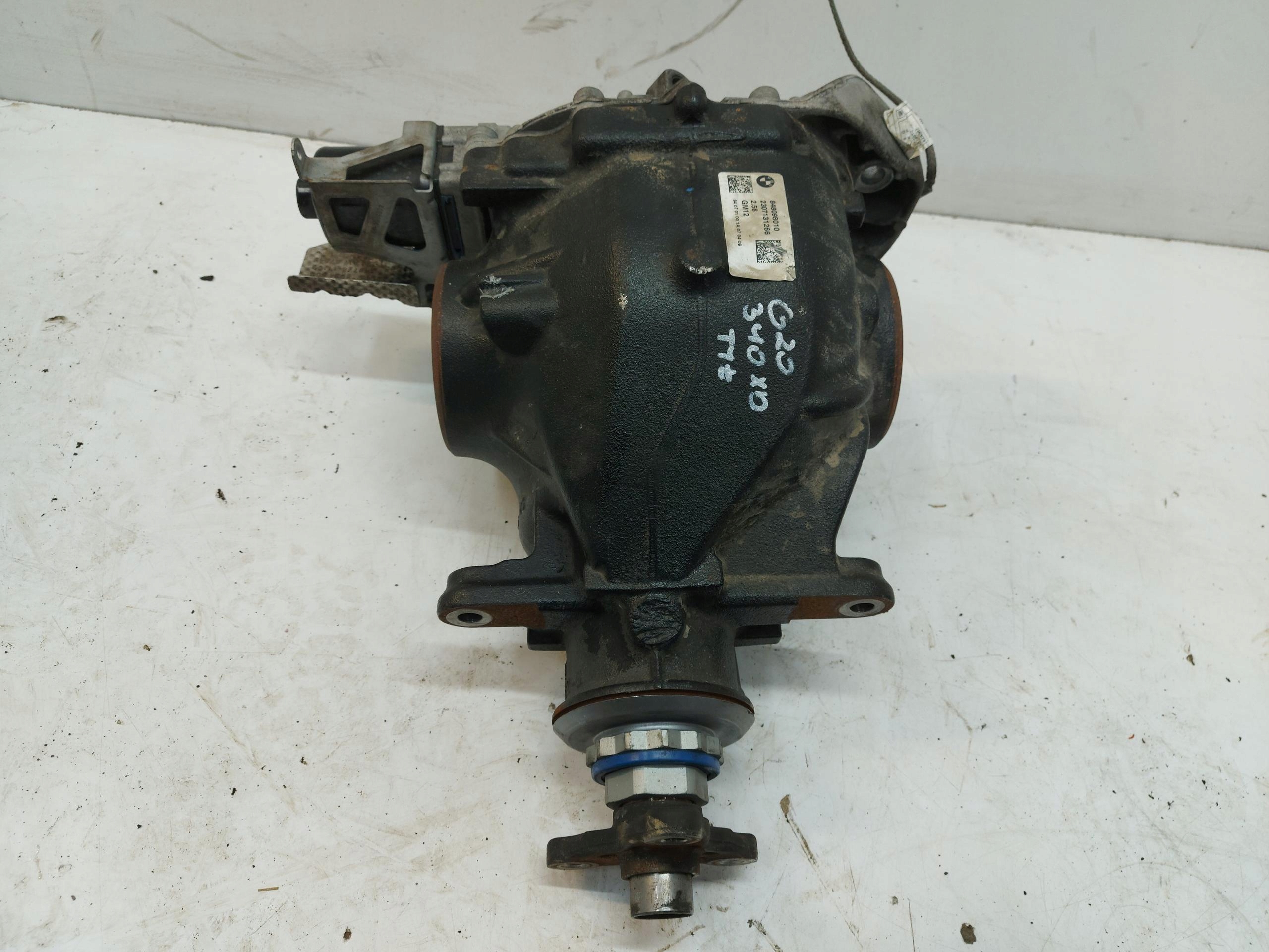 BMW G20 LIFT m340xd differential diff rear part 8480980