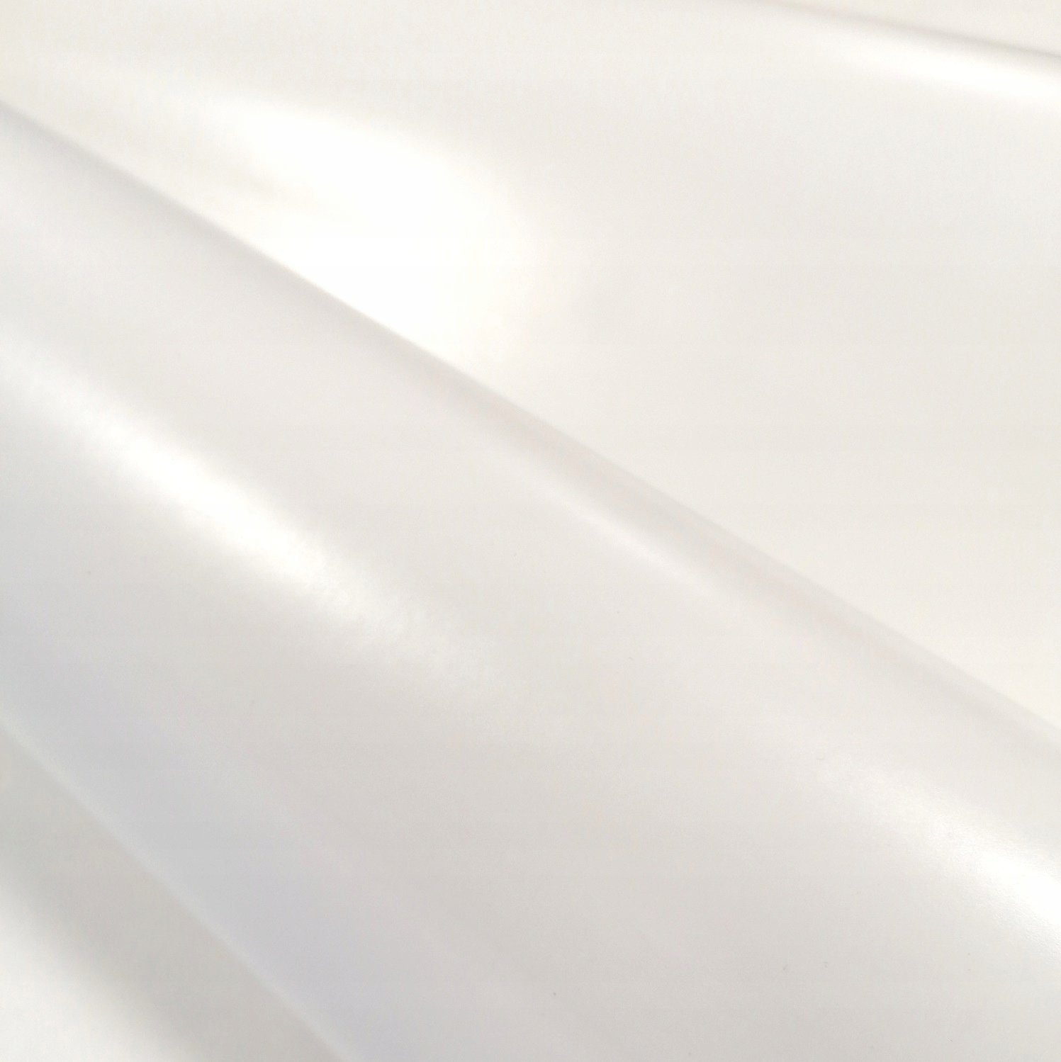 

Folia Okleina Meblowa Ozdobna Biała Mat 100x45cm
