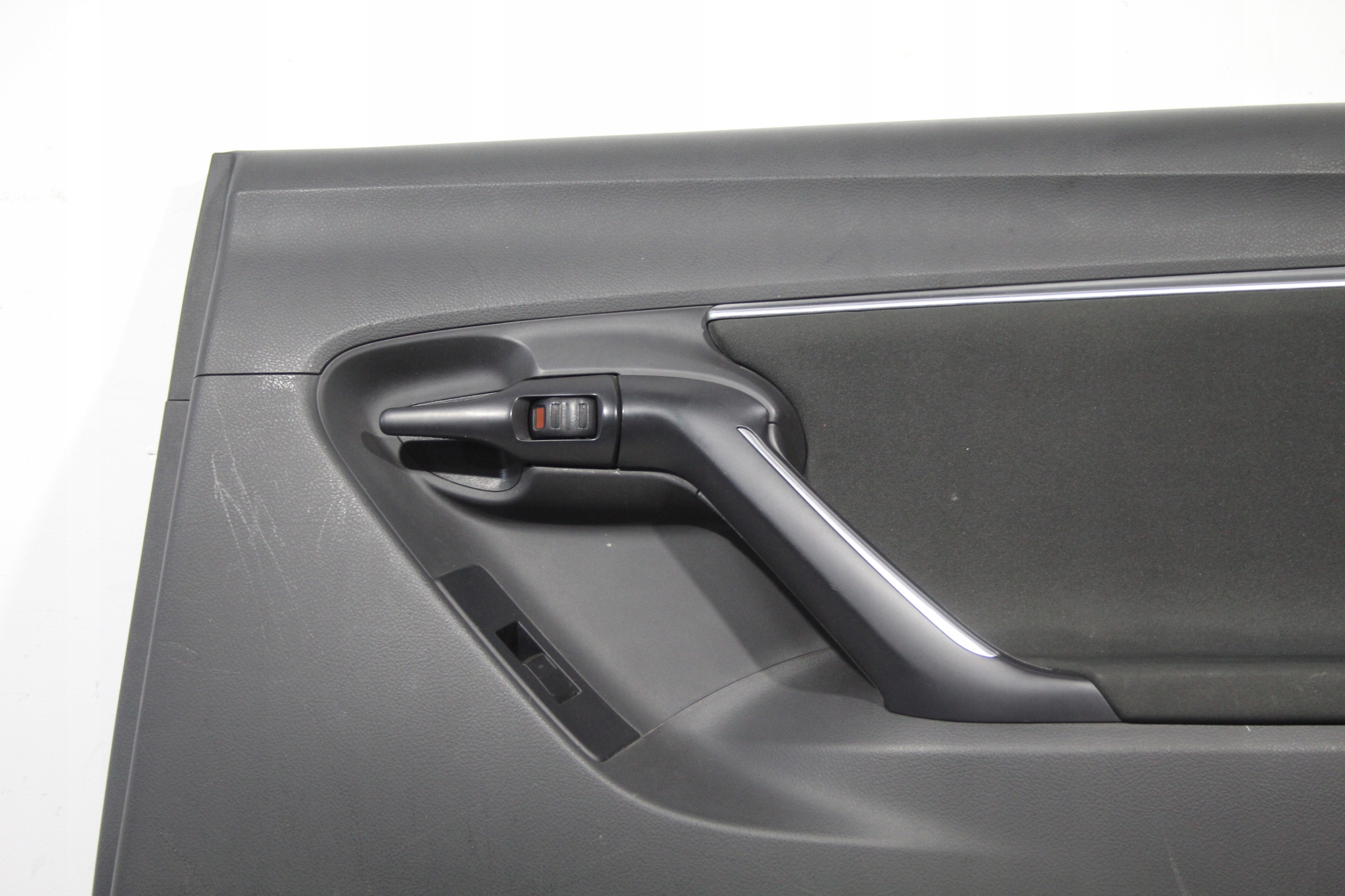 side door right rear part TOYOTA VERSO LIFT