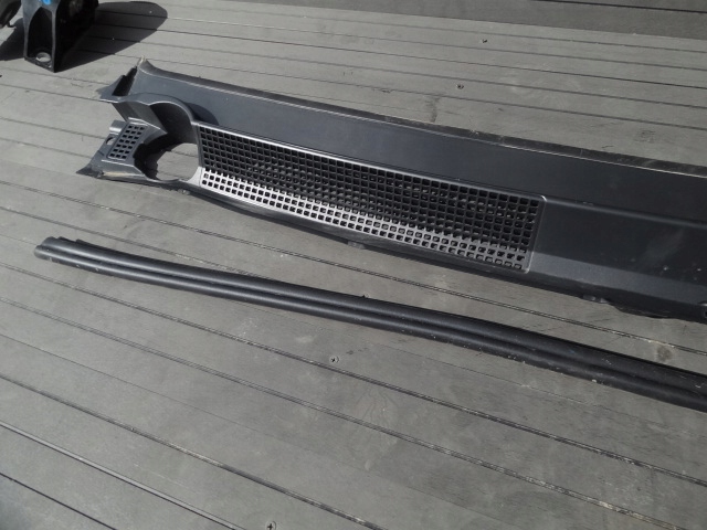 DACIA SANDERO III 2021 PODSZYBIE GORNE EUROPA ORG Numer katalogowy części 668114109R