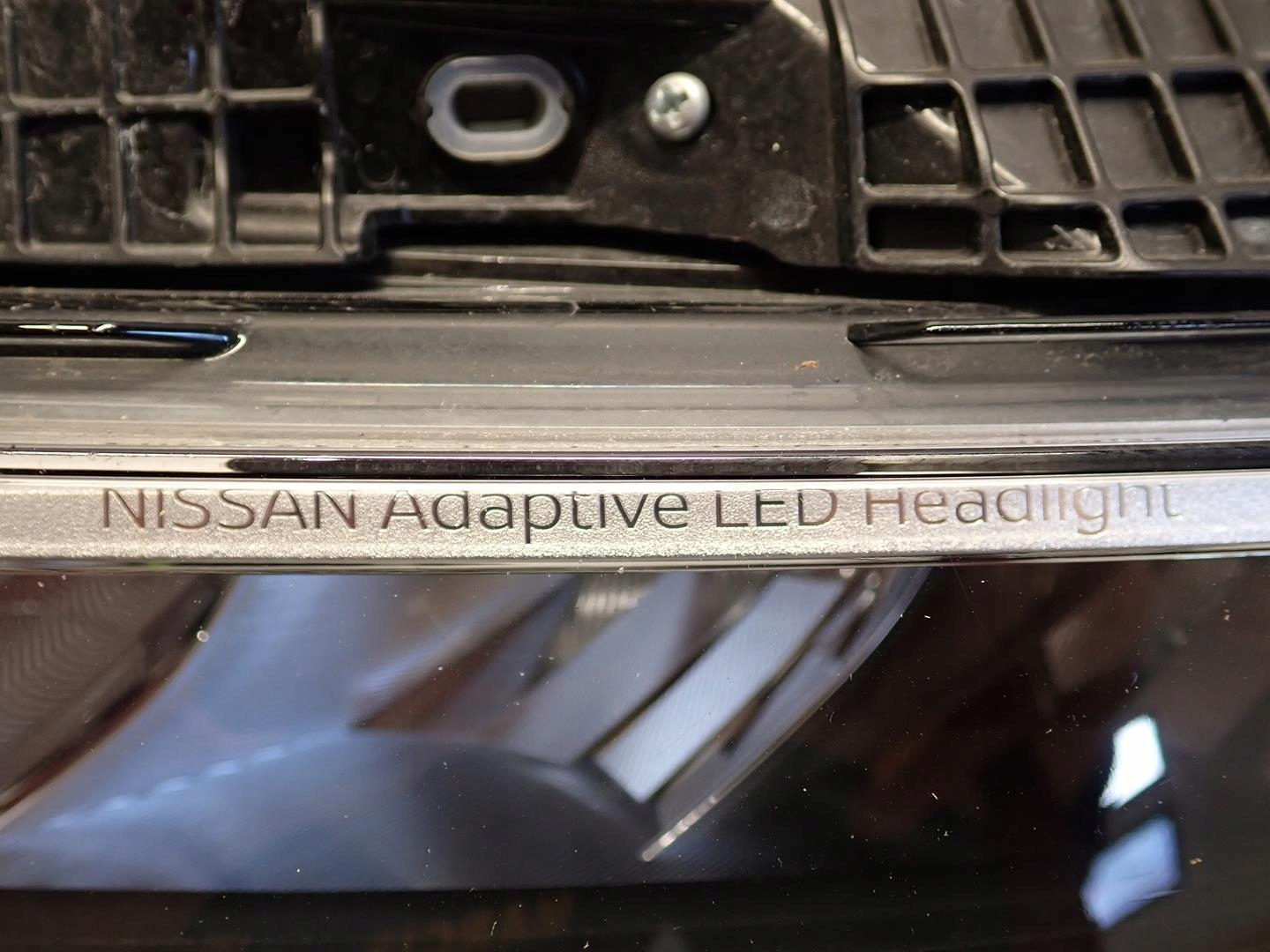 light front left NISSAN QASHQAI III J12 FULL LED 21- 100-8D02J