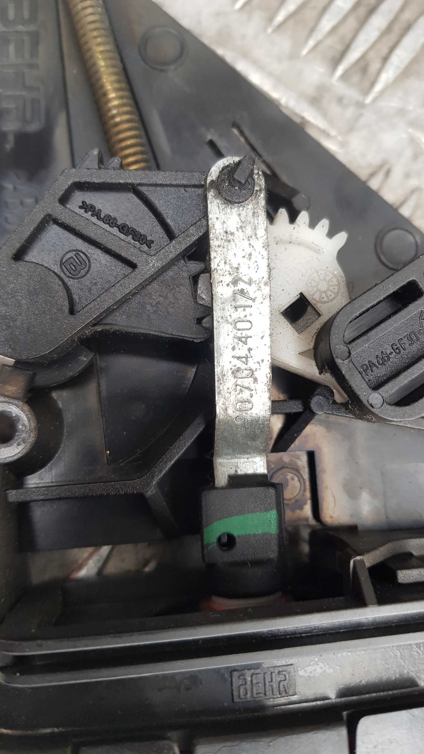 MERCEDES W202 Sensor heizgebläse