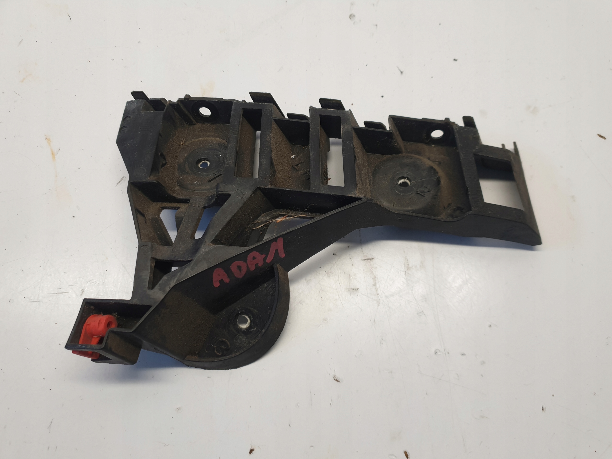 OPEL ADAM Support Support plaque Pare choc Gauche Arrière 13356508