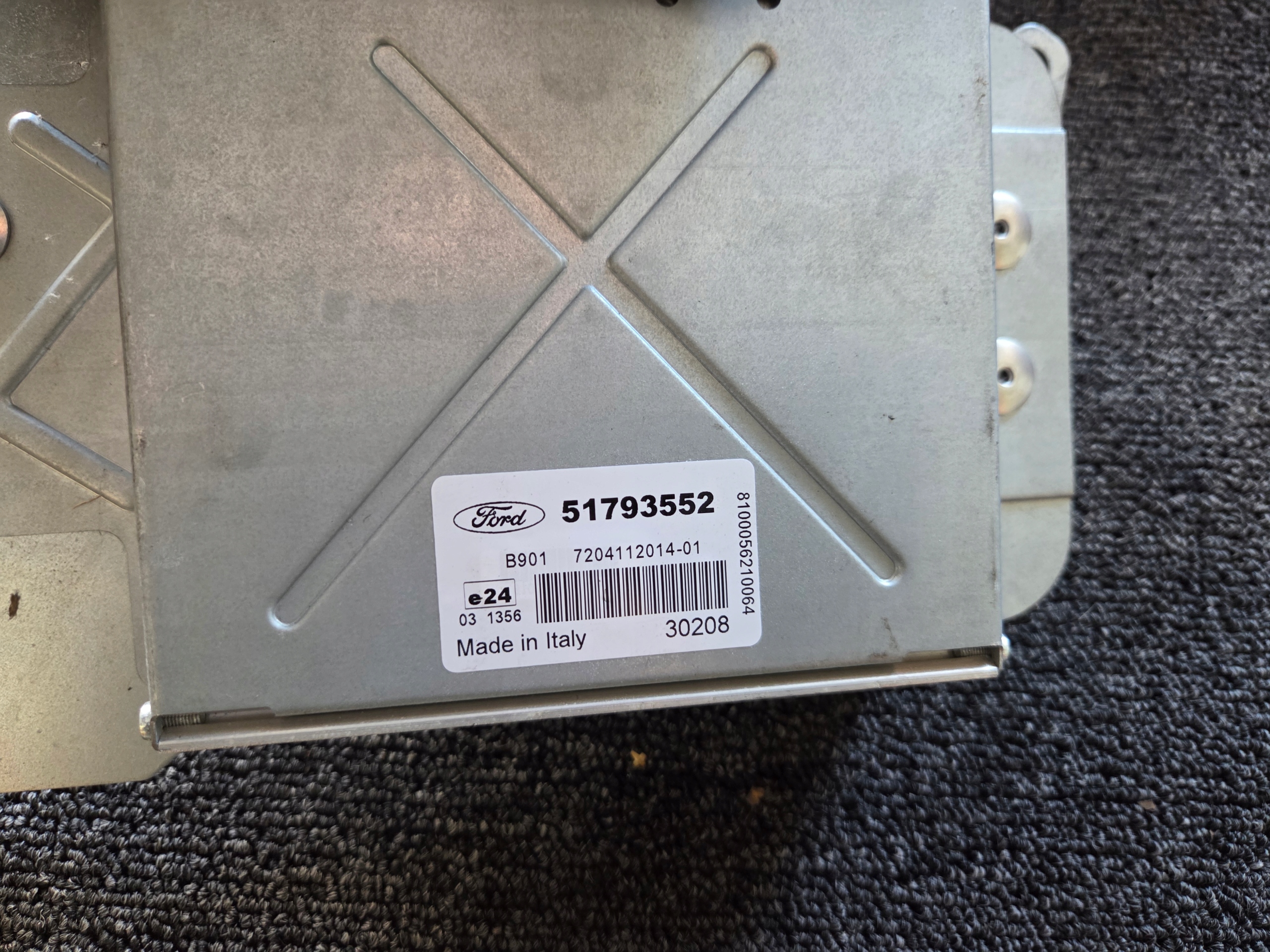 Wmacniarz module RADIO AMP FORD KA 51793552