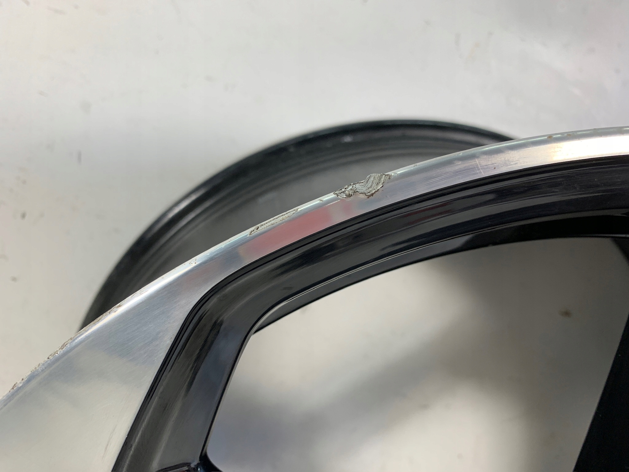 disk disk AUDI TT 8S 20 CALI 9J ET52 8S0601025CC originál