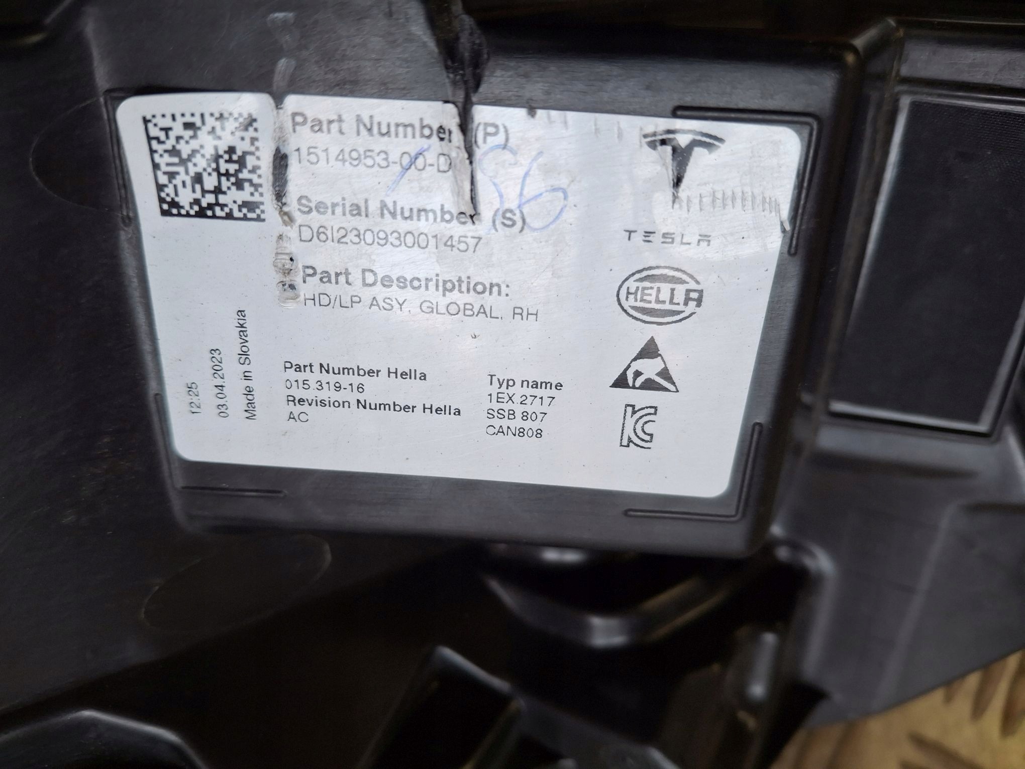light right front FULL LED TESLA 3 LIFT TESLA Y 2020R->