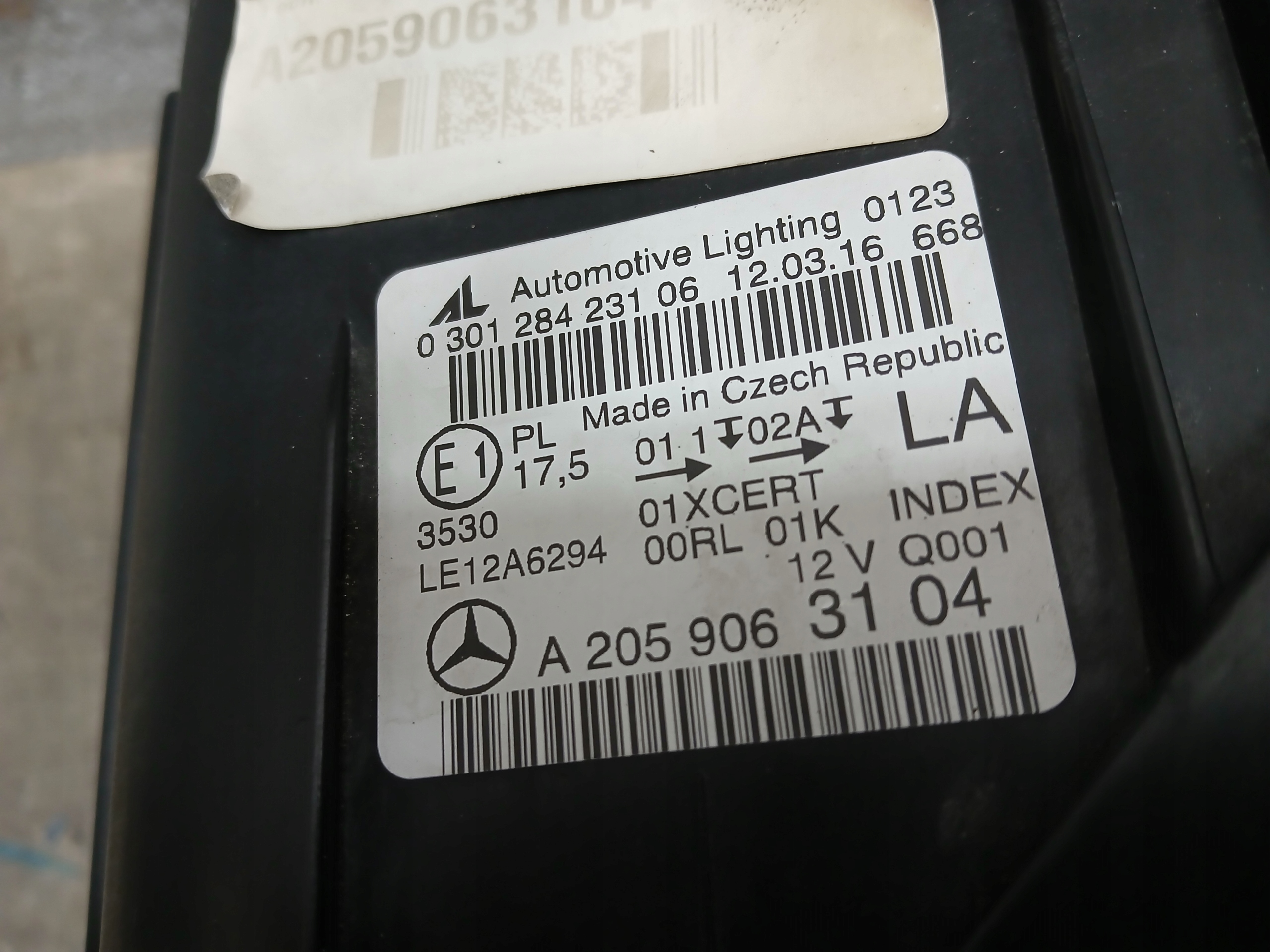 light front left MERCEDES C KLASA W205 FULL LED ILS A2059063104