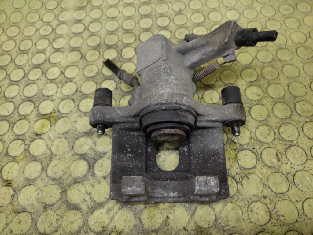 OPEL VECTRA C caliper brake left rear part