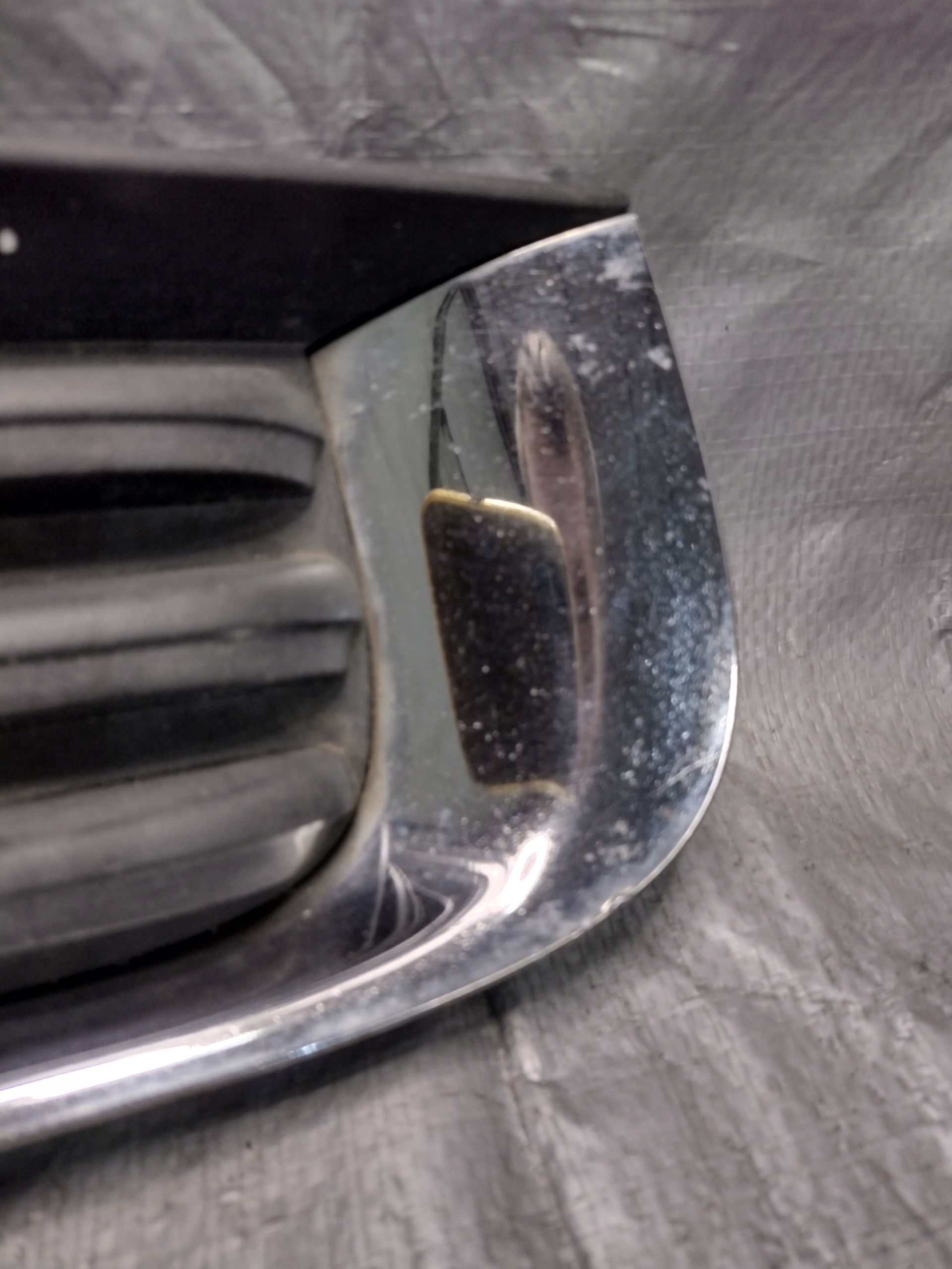 pravá mřížka nárazníku Opel Insignia A
