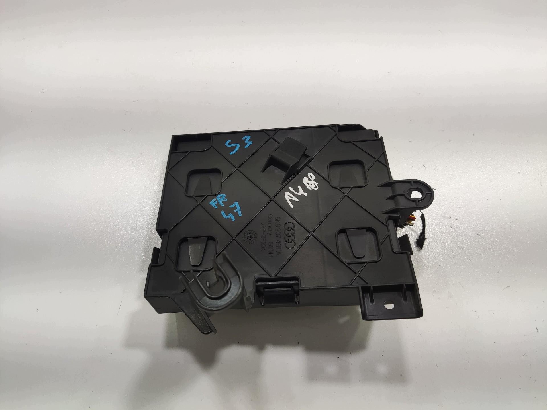 module control unit KOMFORTU AUDI A4 B8 2007-2011 8K0907064AD 8K0907461A