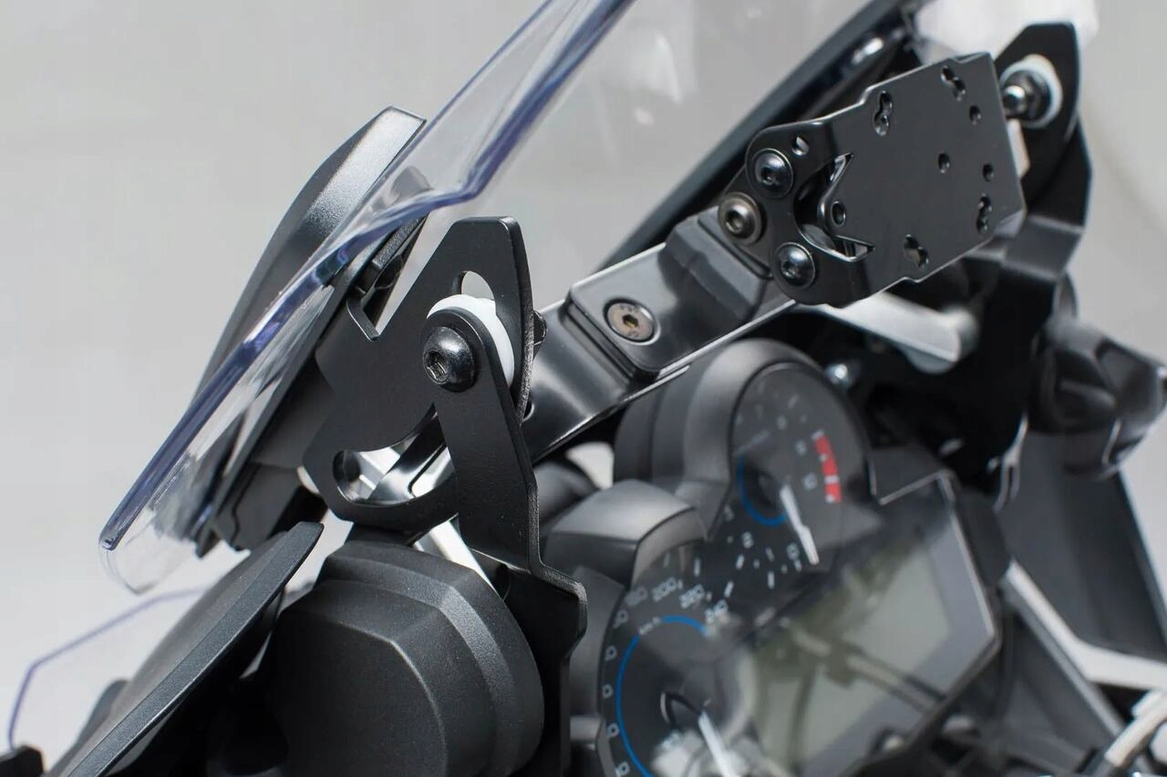 Zosilnenie motocyklového skla SW-Motech Bmw R 1200/1250 Gs