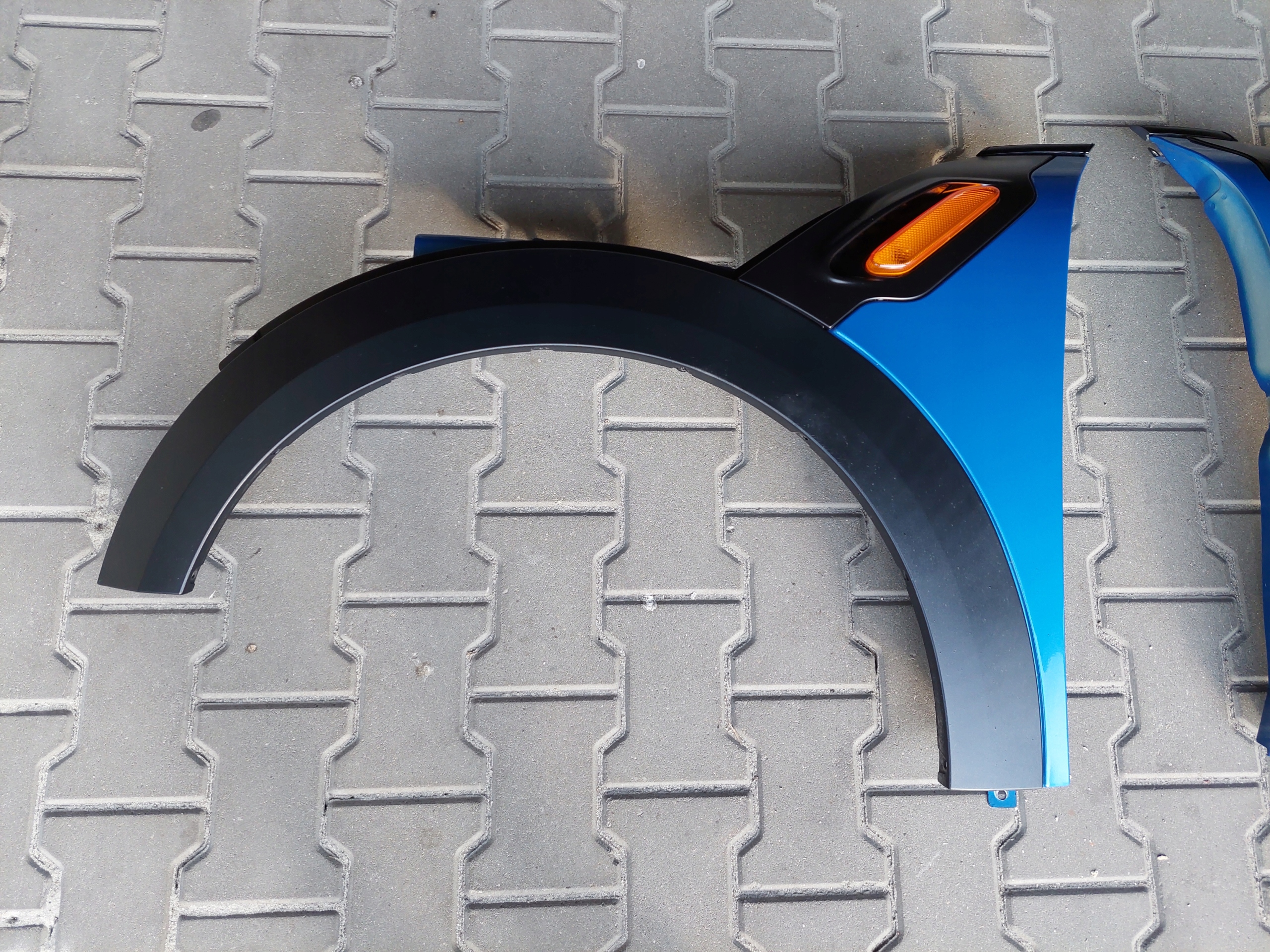 fender front front right B14 MINI COUNTRYMAN R60