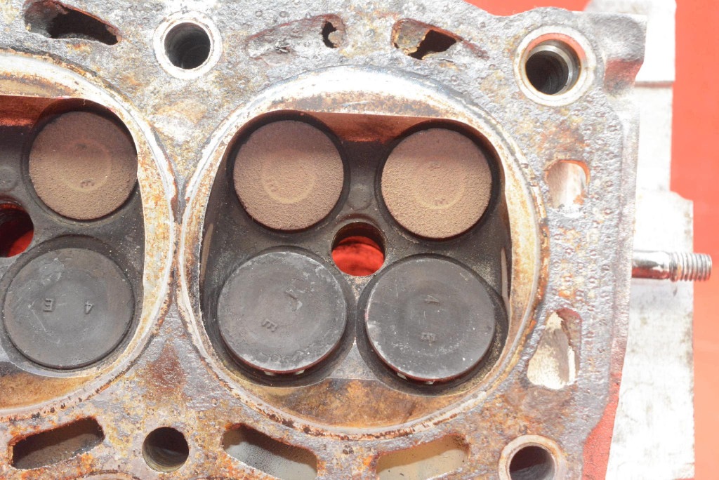 TESTATA Motore TOYOTA COROLLA E11 1.3 16V 86 KM 95-01