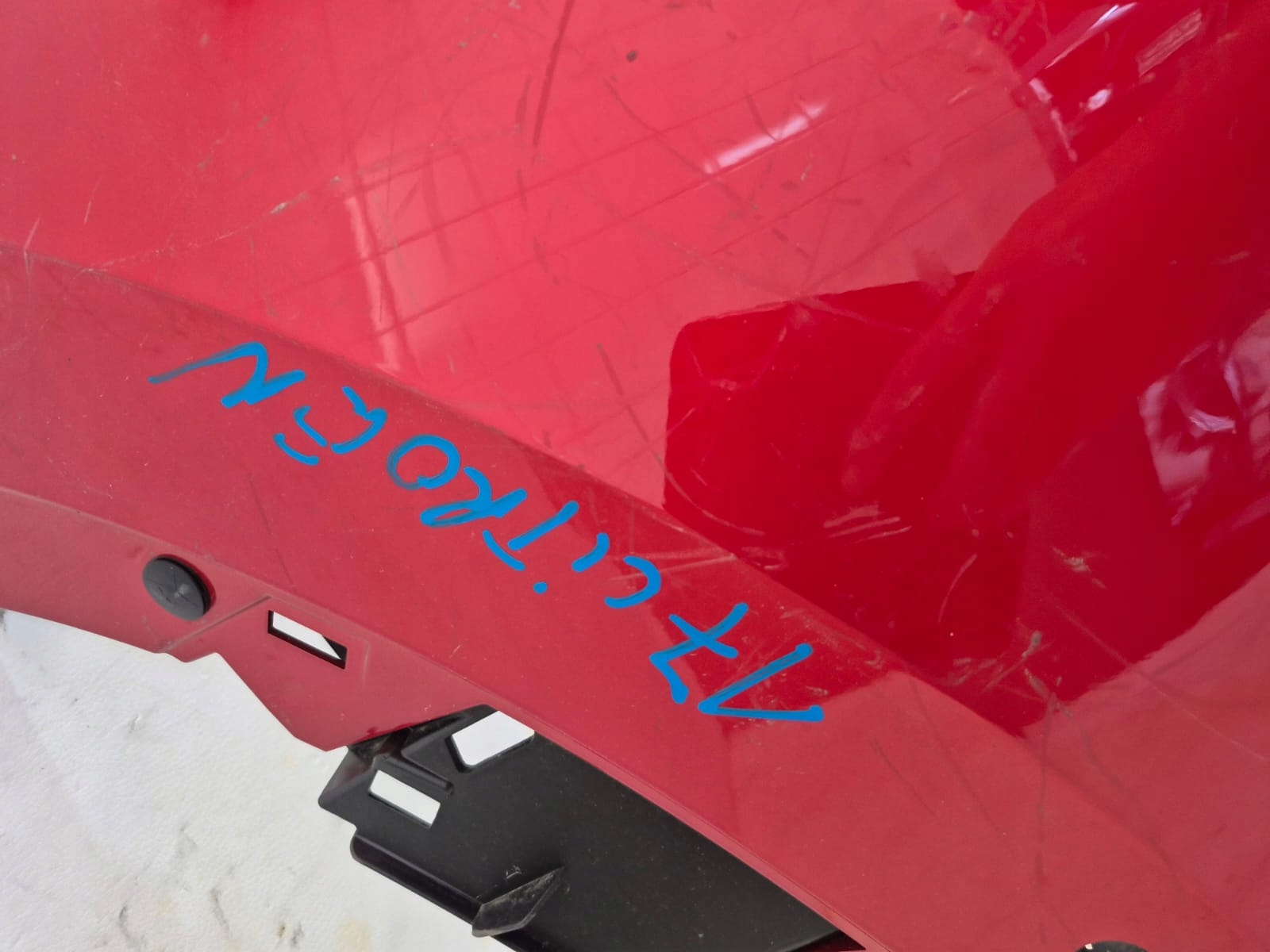 RENAULT CAPTUR II 2 LIFT 24- bumper front front PDC