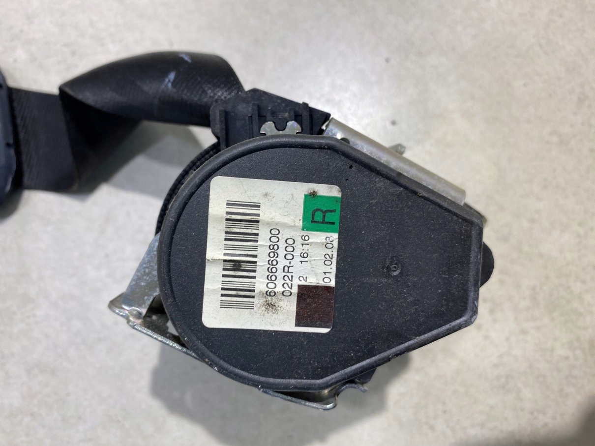 Gurten Sicherheits rechts heck AUDI Q7 4L 4L0857806G
