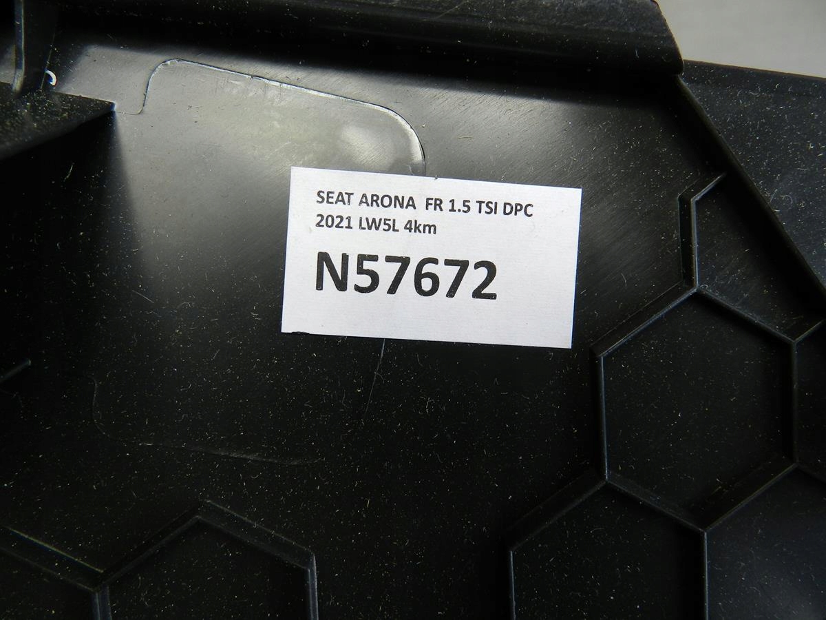 SEAT ARONA Blende Abdeckung SLUPKA links heck 6F9867287A