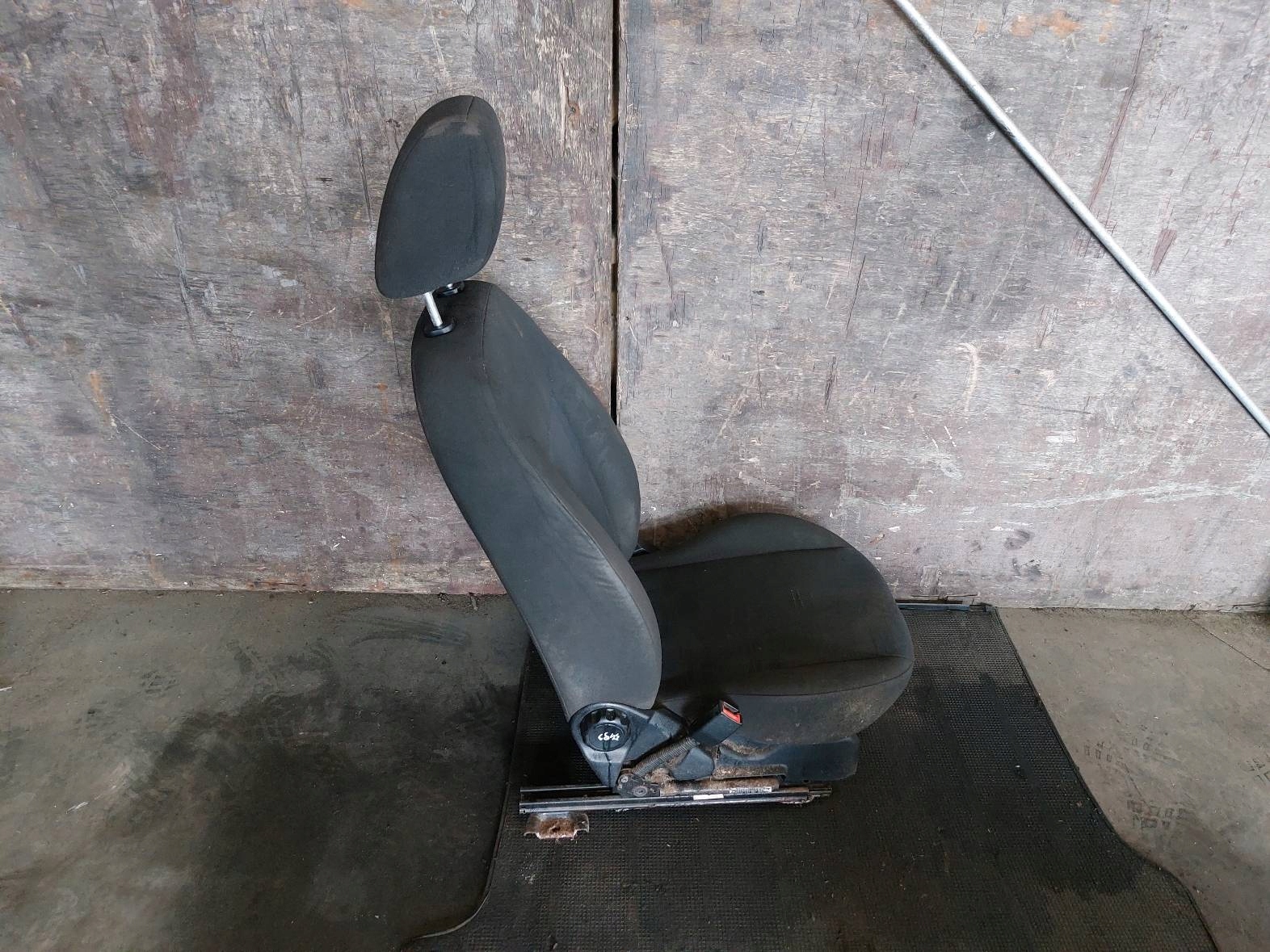 seat left front FORD FIESTA VAN MK5 2007R
