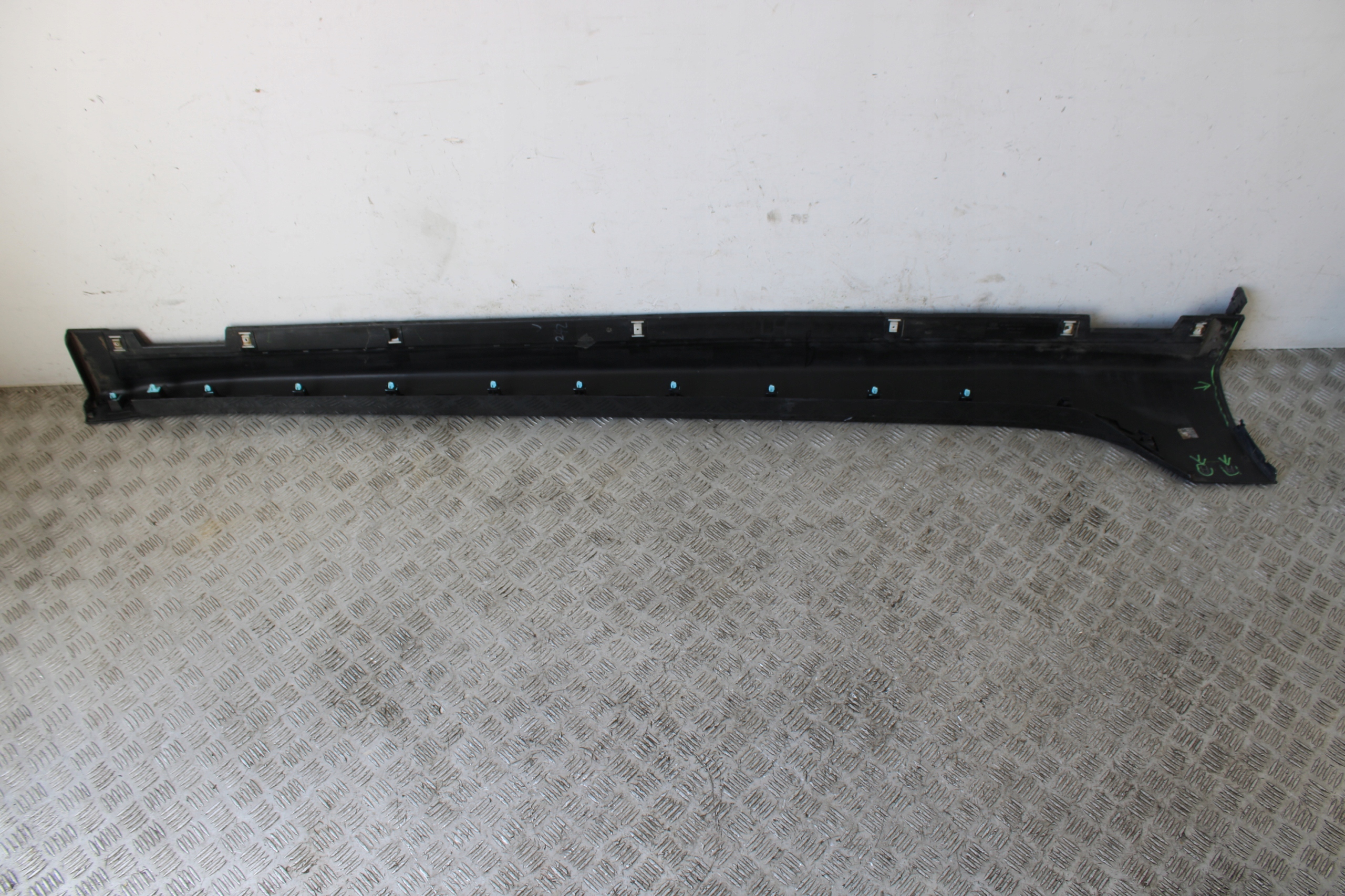 cap threshold threshold left HYUNDAI I40 LIFT 87751-3Z000