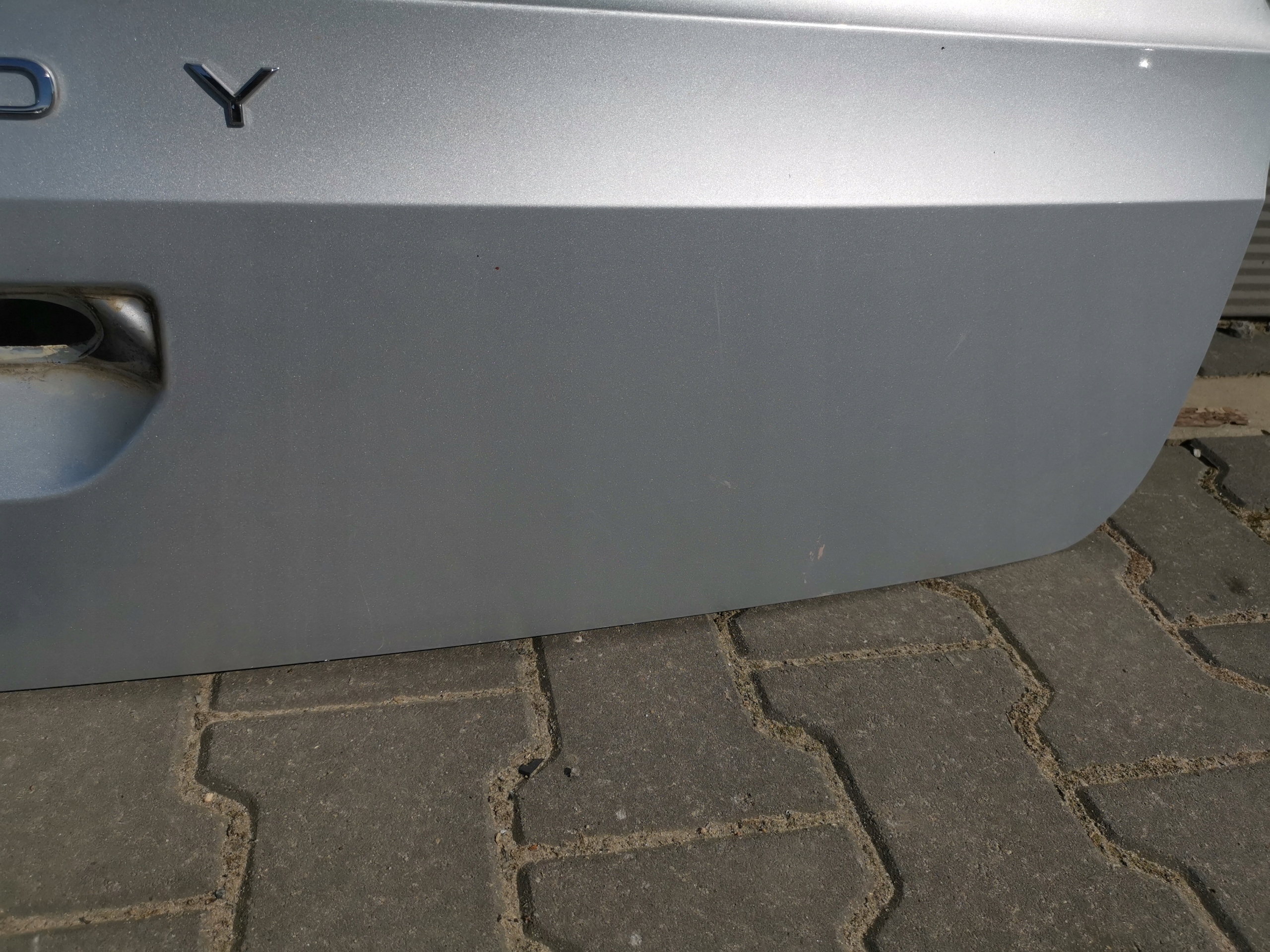 VW CADDY 2K7 2020- trunk door cover boot 2K7827159 A7W