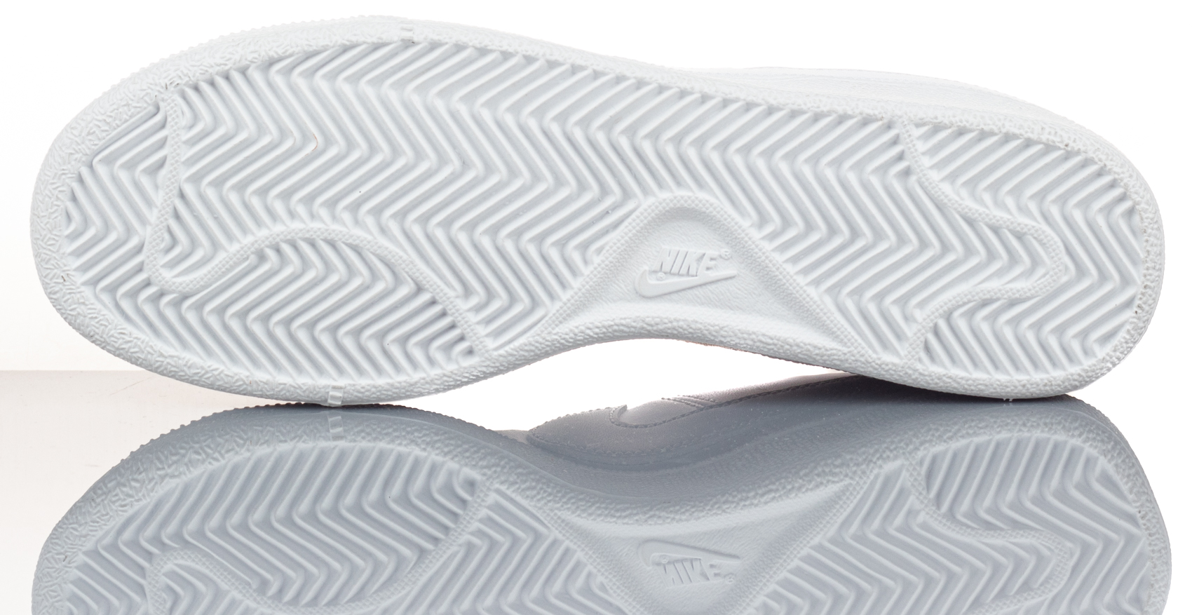 BUTY DAMSKIE NIKE COURT ROYALE 749867 105 R-38 Kolekcja WIOSNE LATO ROZMIAR 38