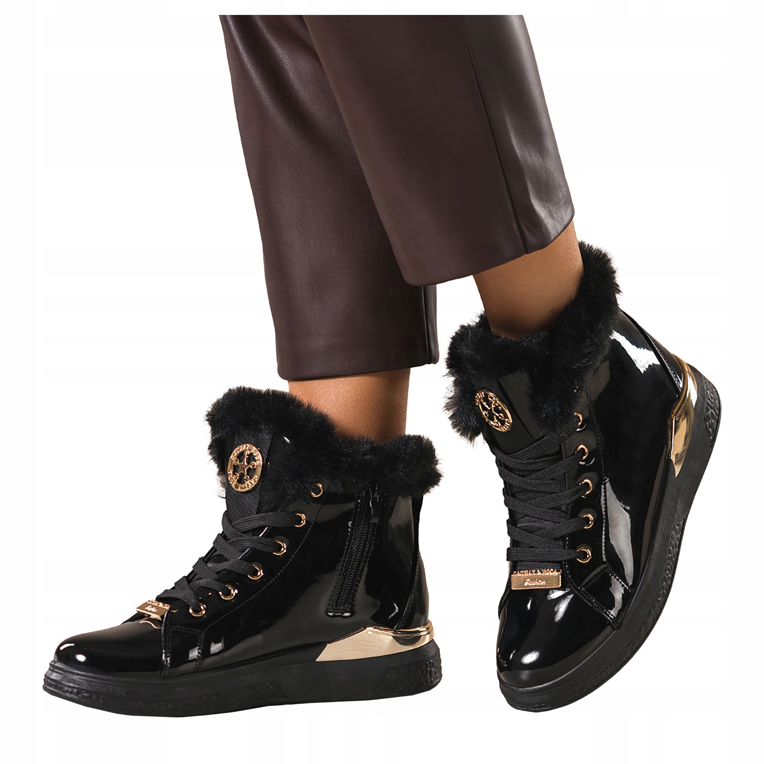 Dámské Kotníkové Boty Černé Pohodlné Šněrovací Lakované S Ozdobou Zateplené vel. 37