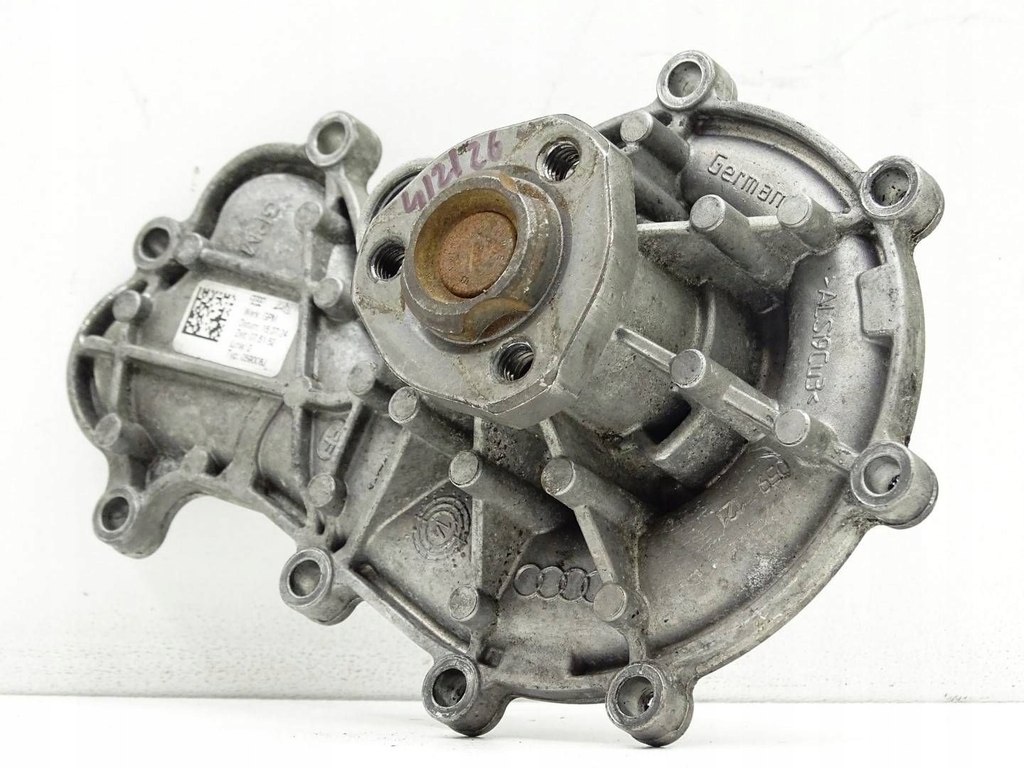 water pump AUDI A8 Q7 4L 3.0TDI 059008J