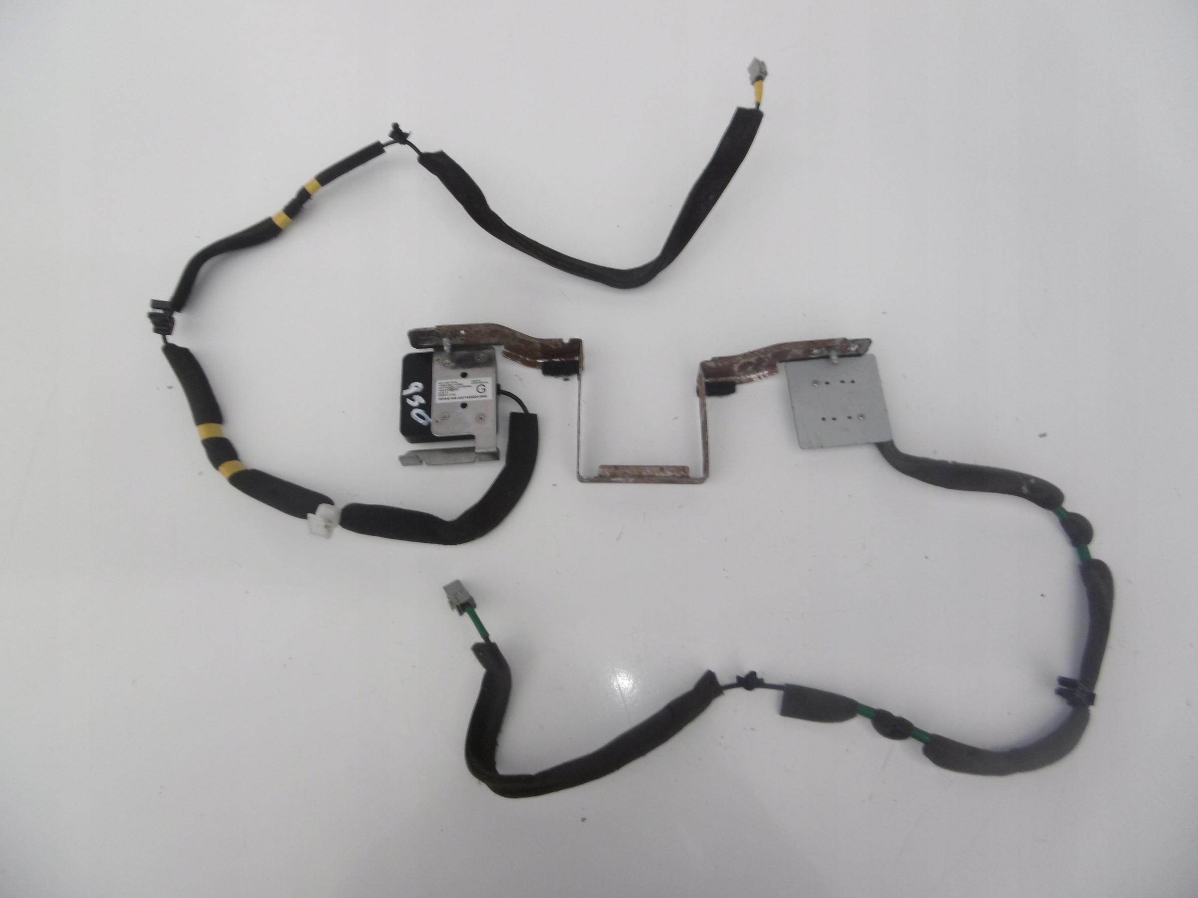 aerial module amplifier GPS INFINITI Q50