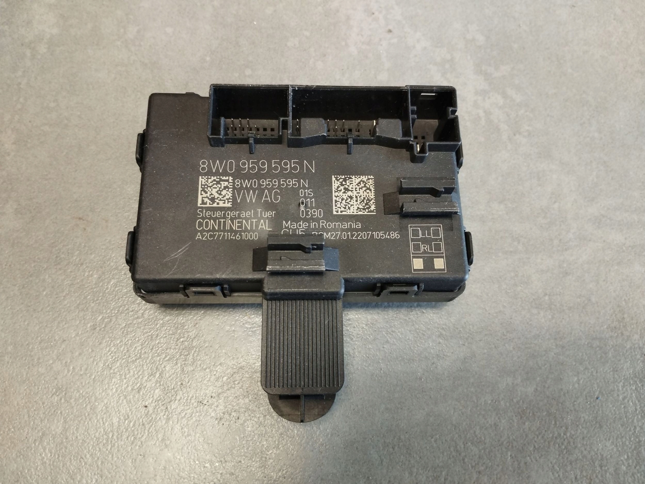 Audi A4 S4 B9 8W module door right rear part 8W0959595N