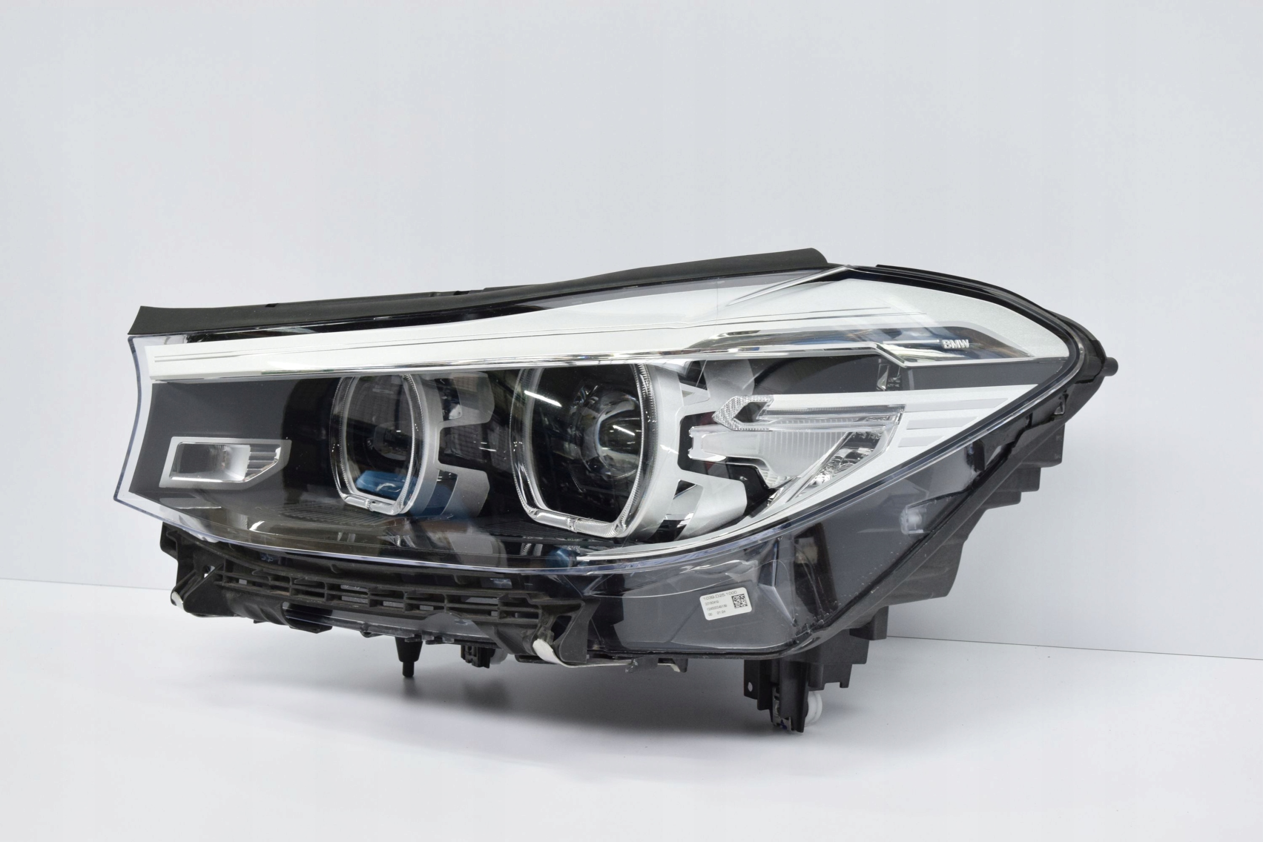 light left BMW 6 G32 LED ADAPTIVE 13510km FV