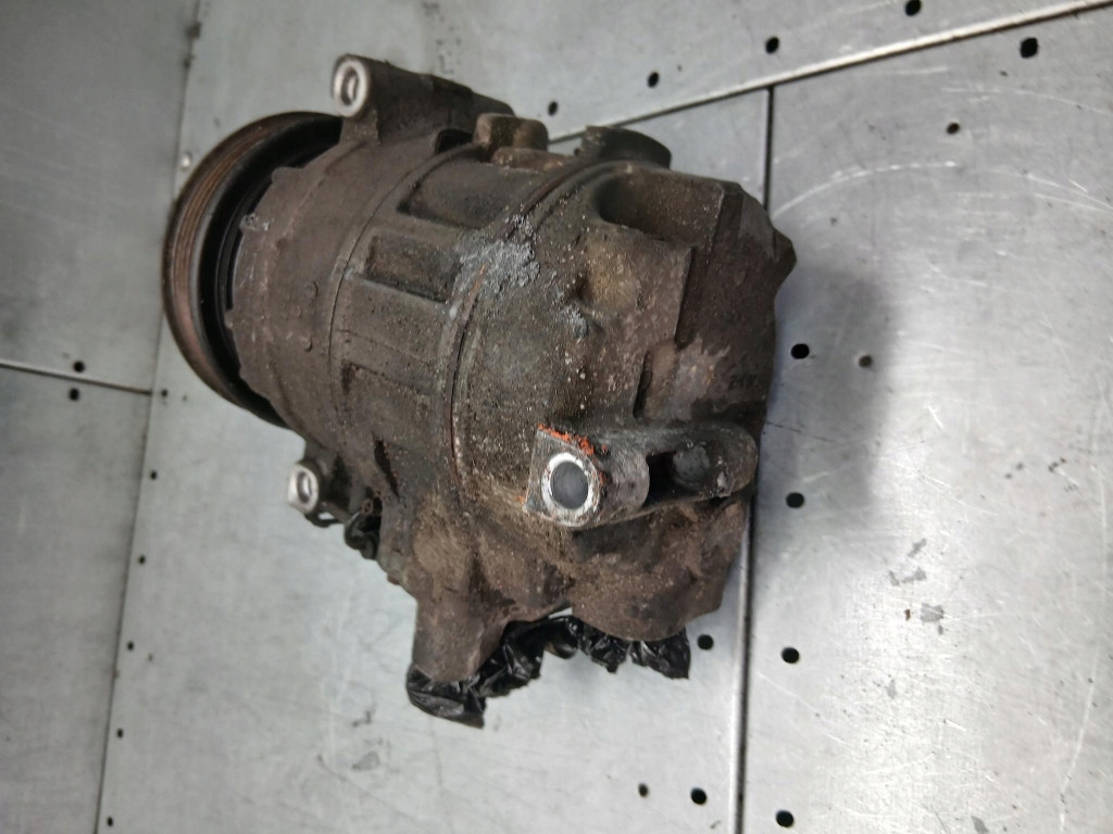 компрессор кондиционера ROVER 75 и 02R 2.0 седан 447220-8513