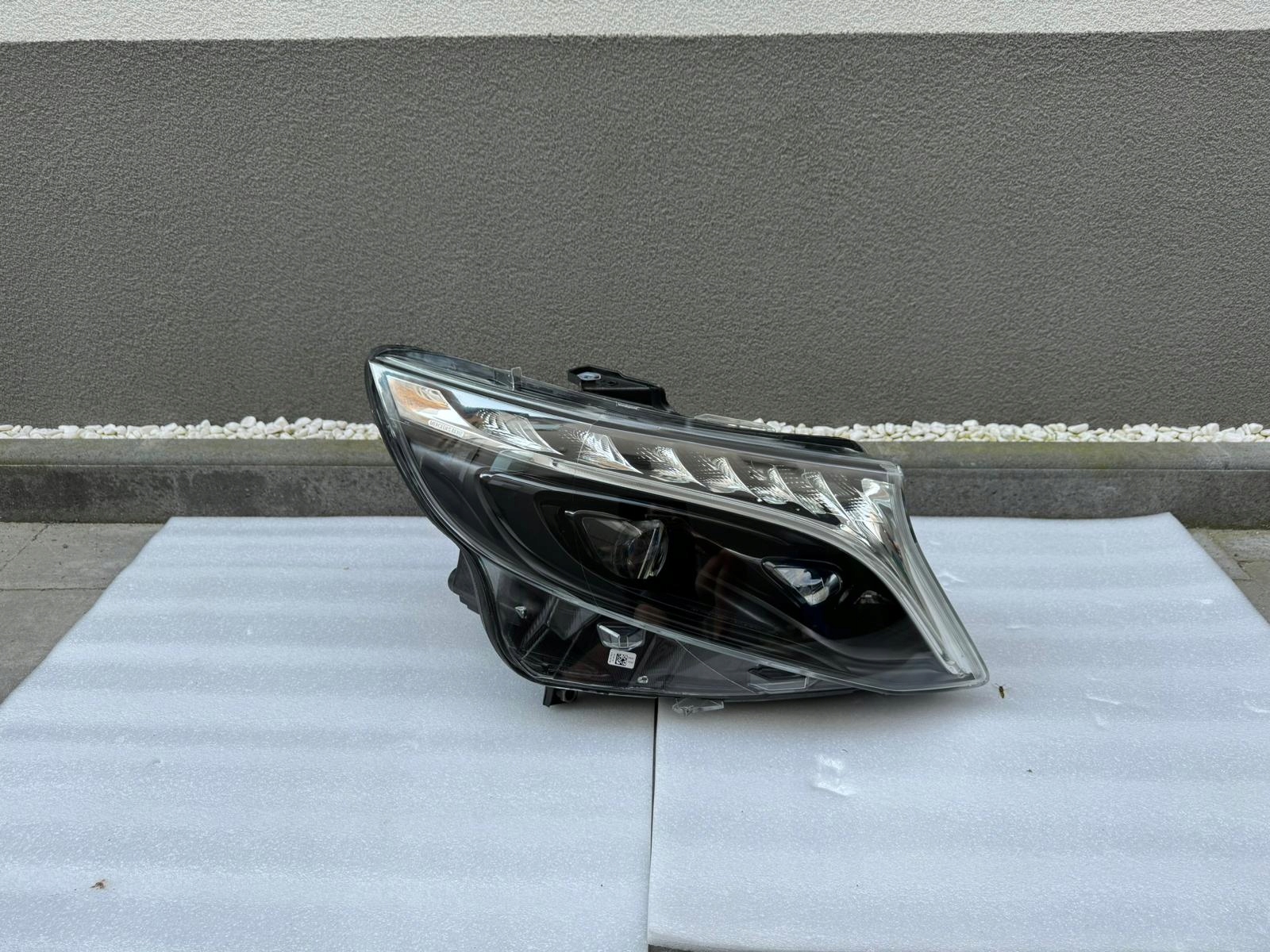 light right Mercedes V Klasa W447 Full Led black