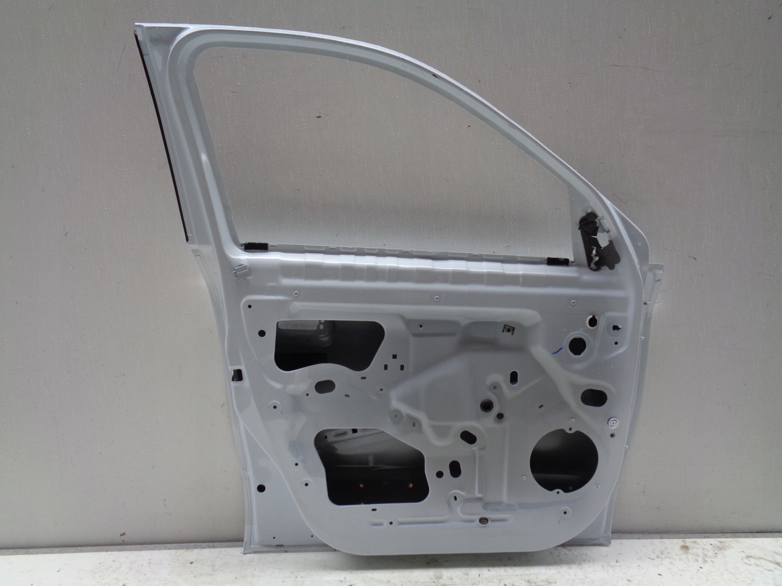door left front RENAULT TWINGO III 14- NR 40355