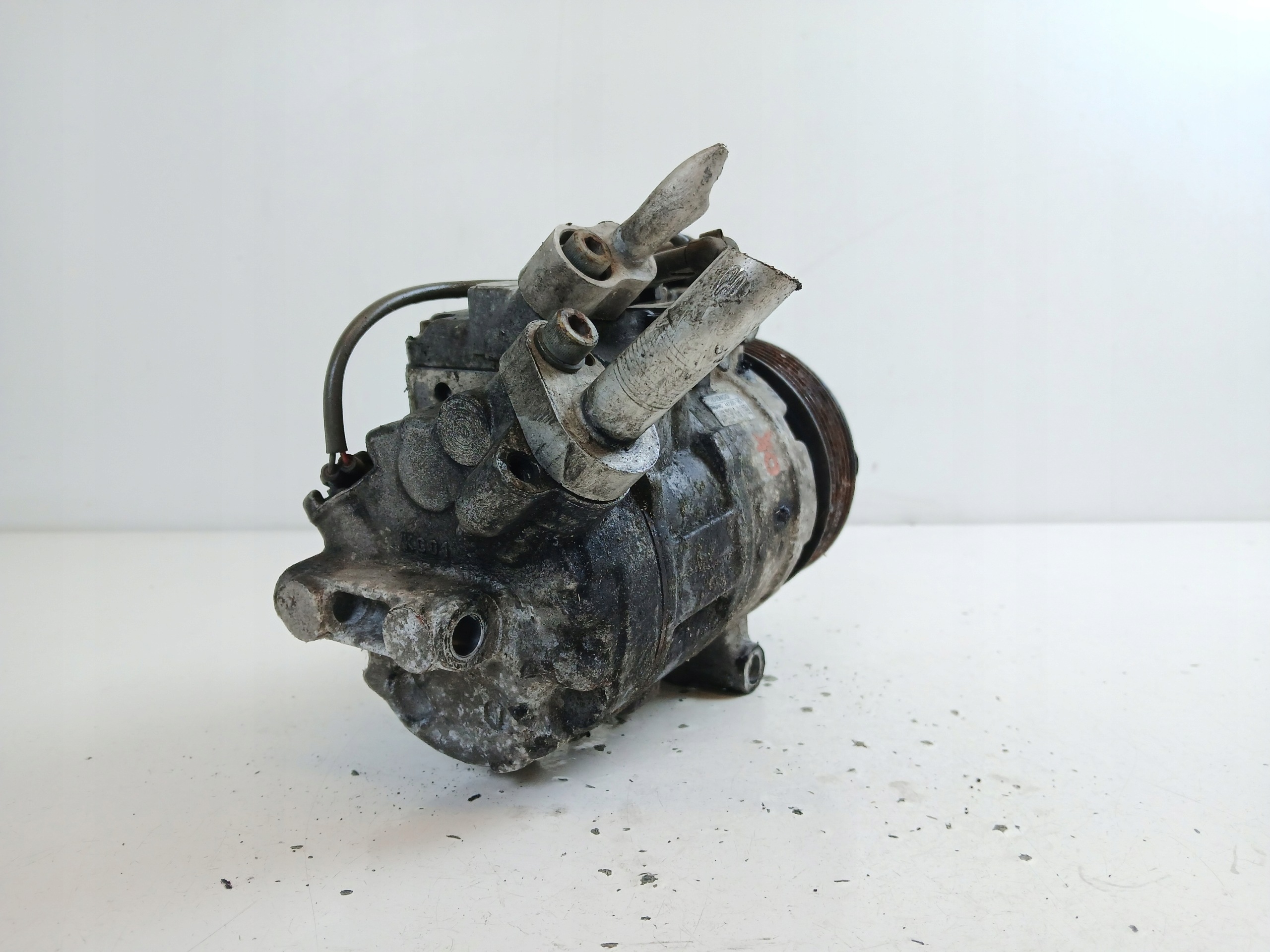 BMW E60 E90 2.0 D compressor; air conditioning compressor 447260-1851