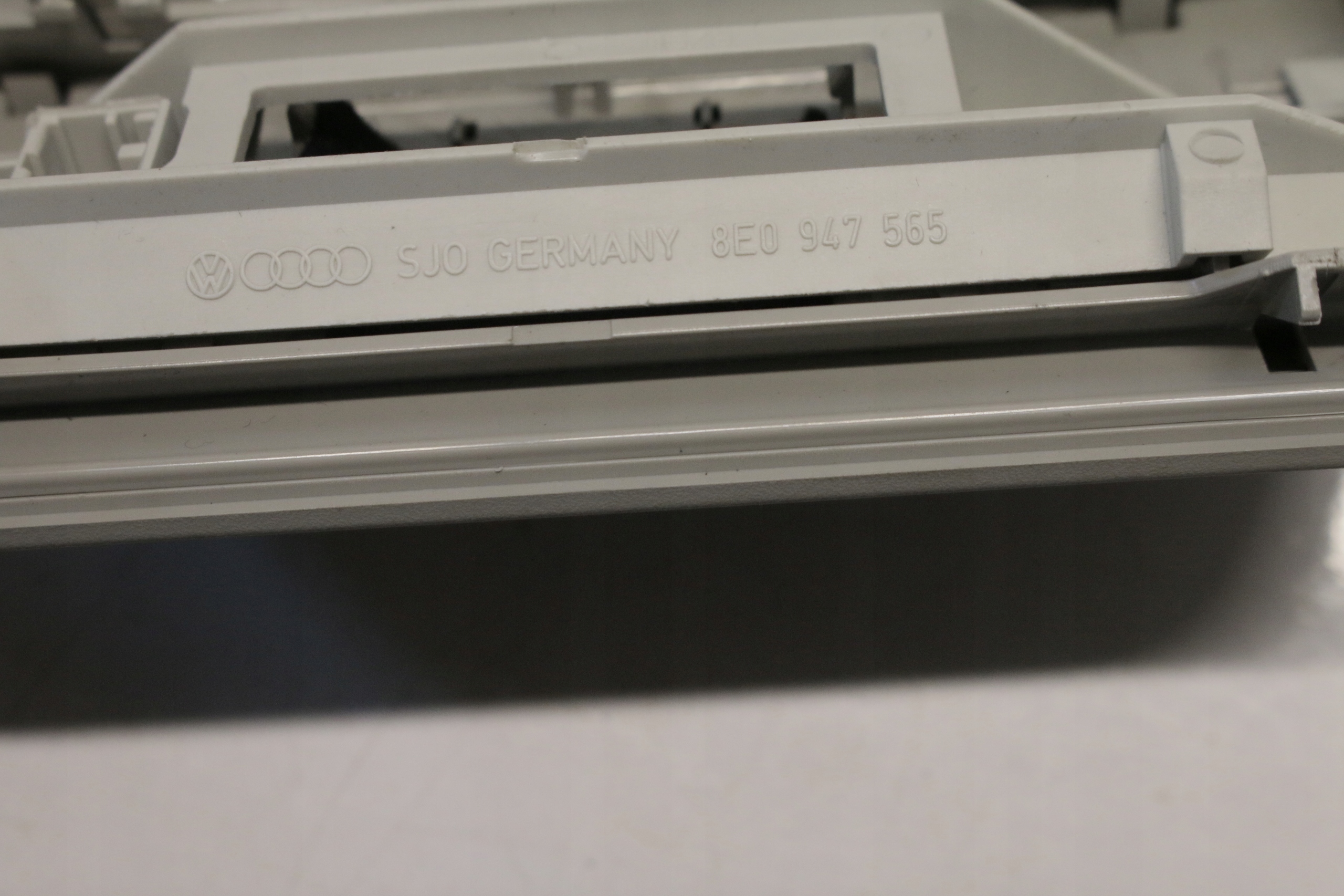 лампочка Кузова seat EXEO A4 B7