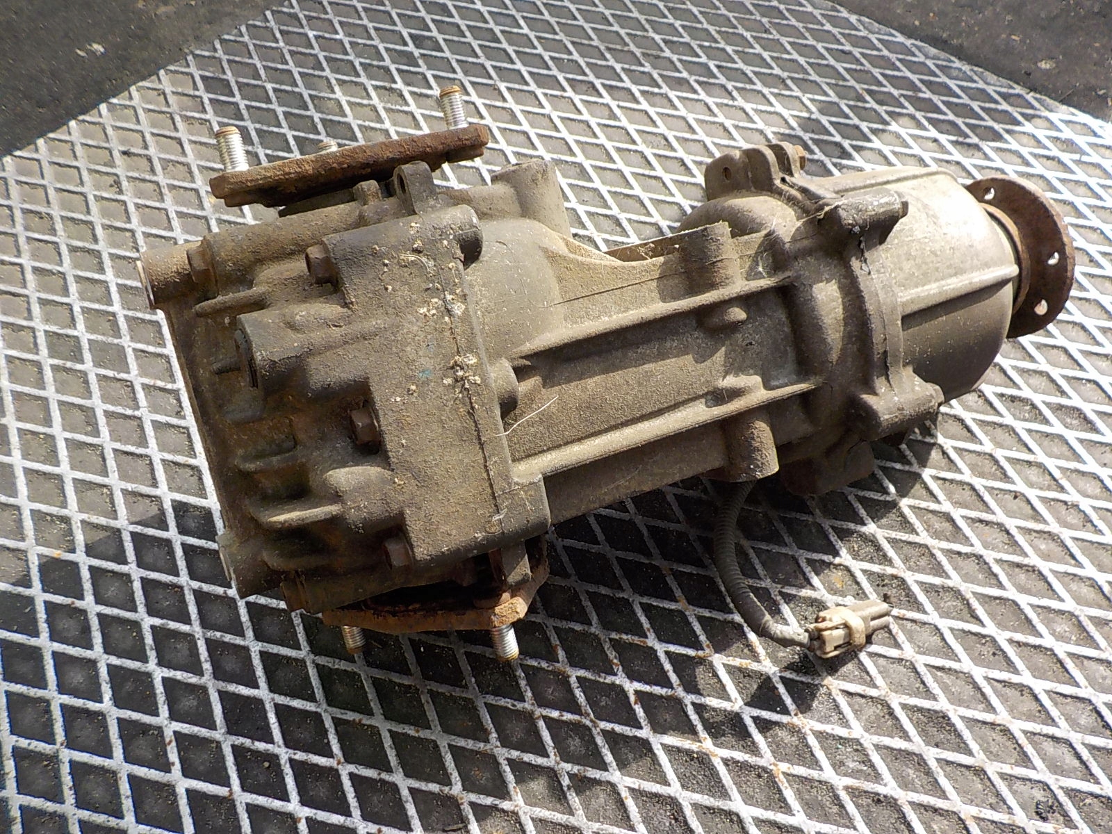 SUZUKI SX4 (EY, GY) 1.6 16V B original diff differential differential