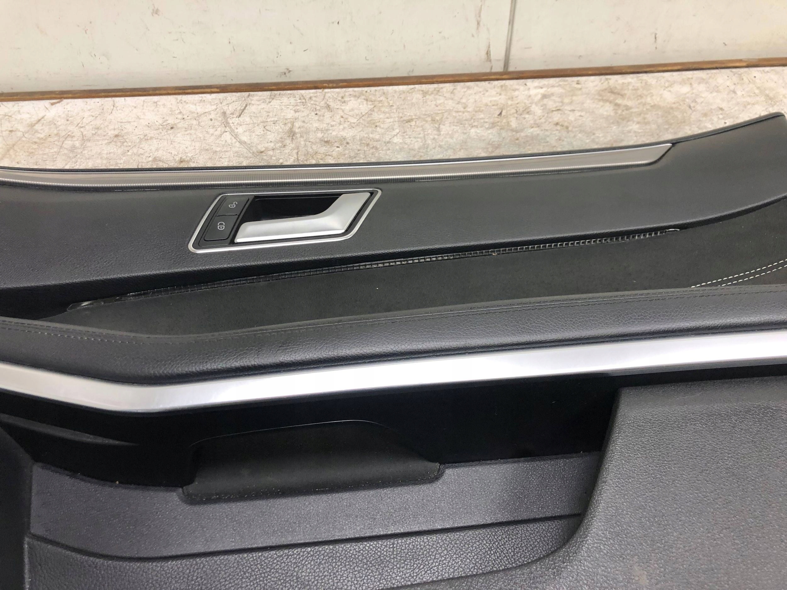 side door right front ALCANTARA MERCEDES W212 LIFT