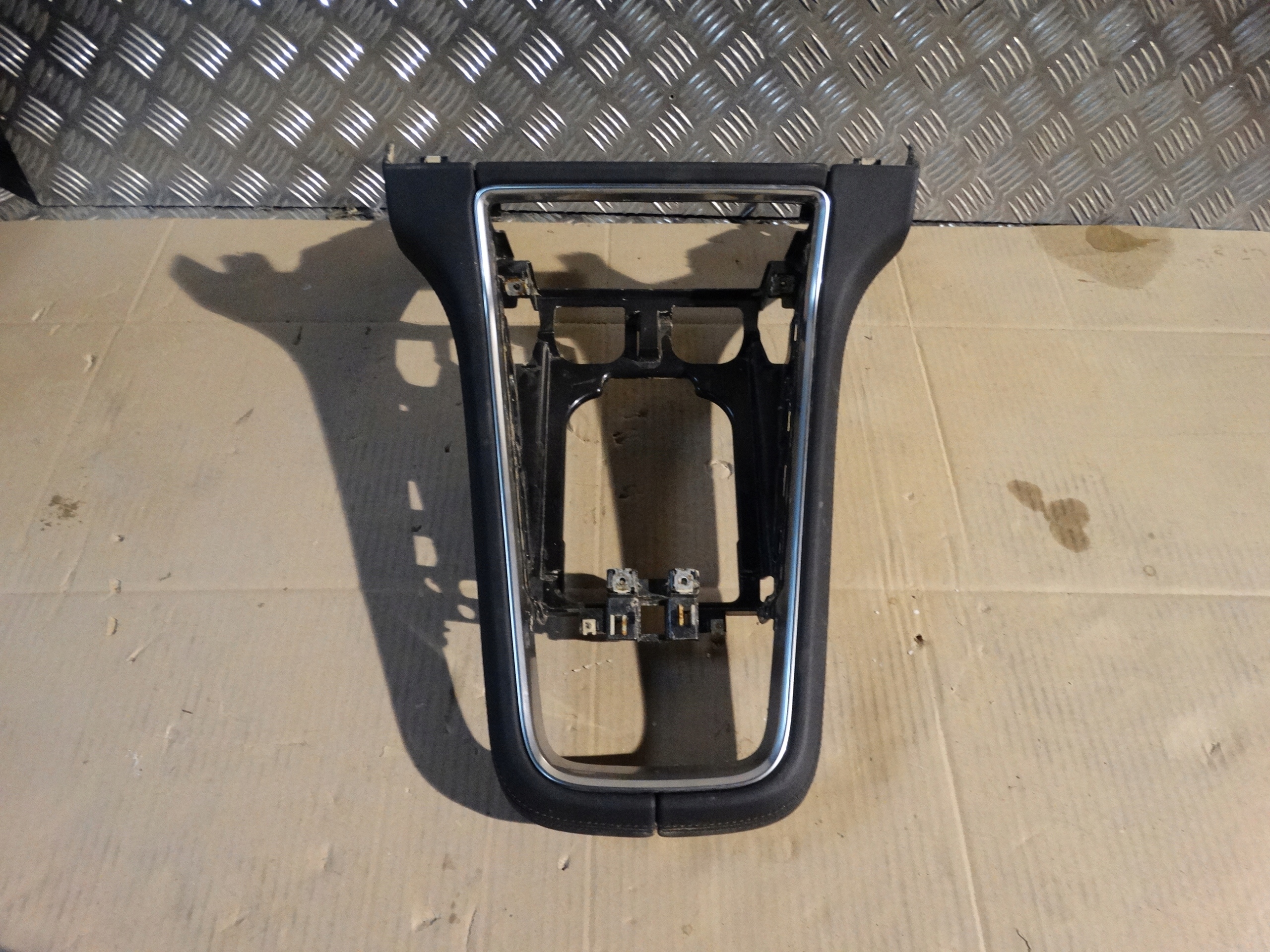 tunnel front PORSCHE PANAMERA 971 1