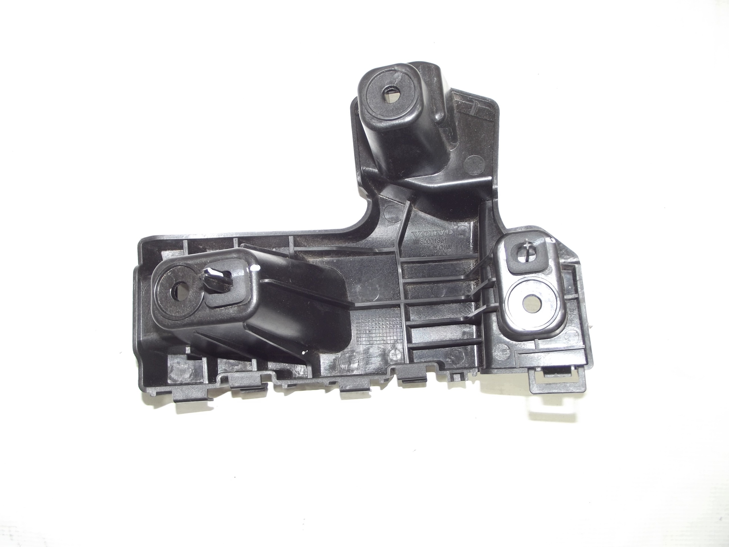 Volvo EX30 bumper bracket left rear part 80001831