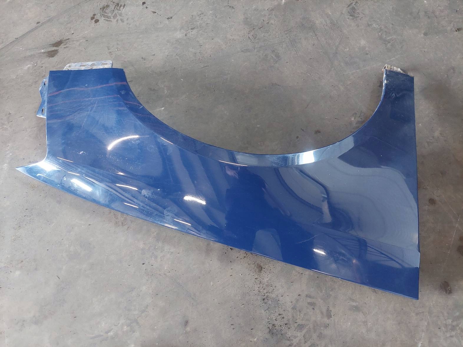 complete front bonnet bumper VOLKSWAGEN PASSAT B6 LA5E ID: 238279