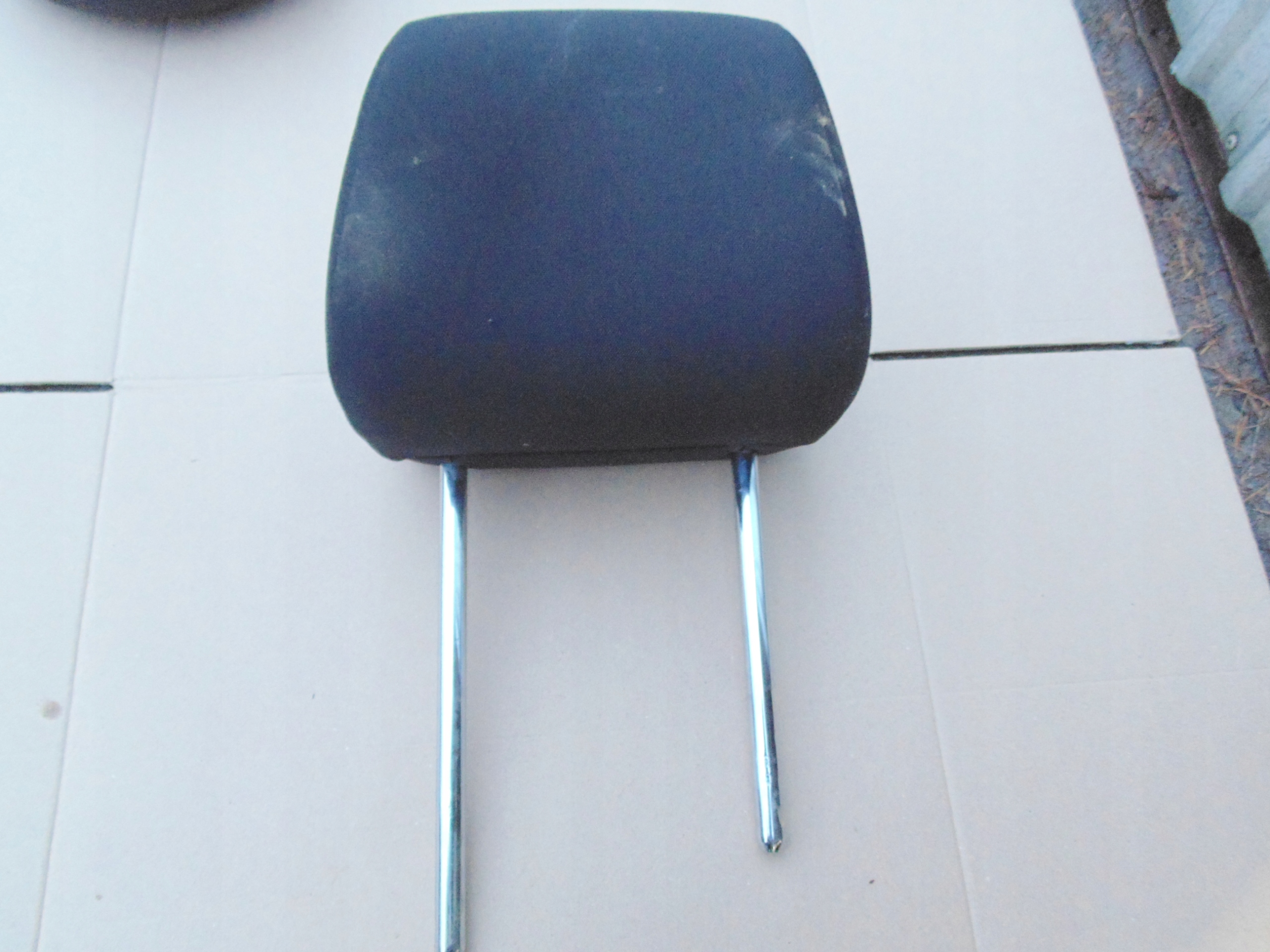 ZAGLOWEK LEWY PRZOD VW POLO 6R