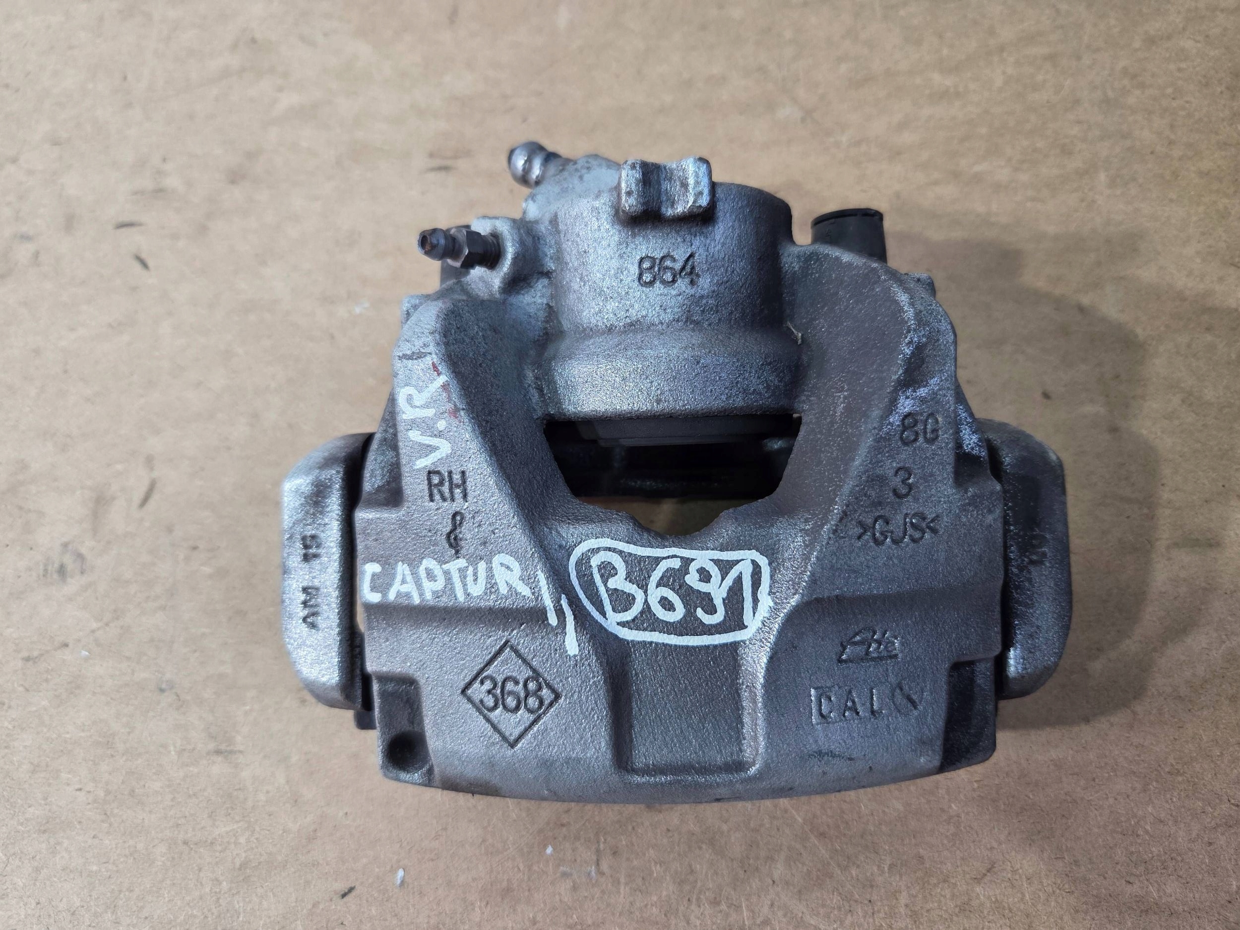 Renault Captur II caliper brake front right (B691)