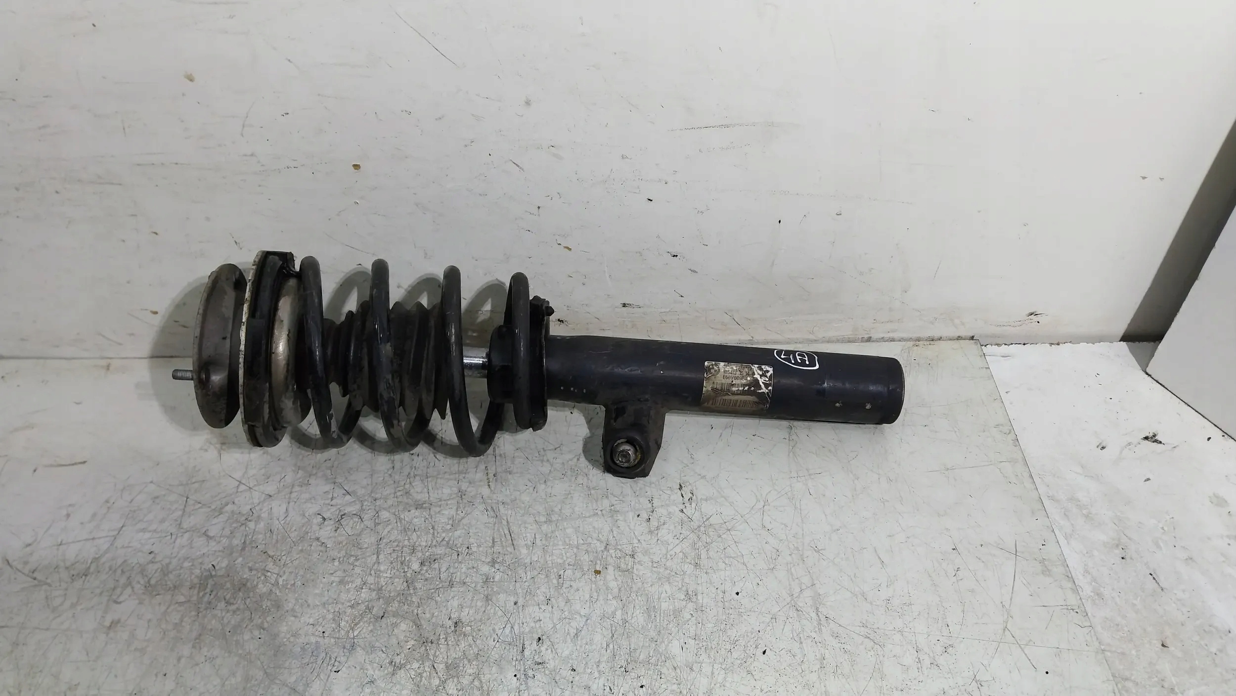shock absorber front left 6786517 BMW E60 E61 XDrive 4x4