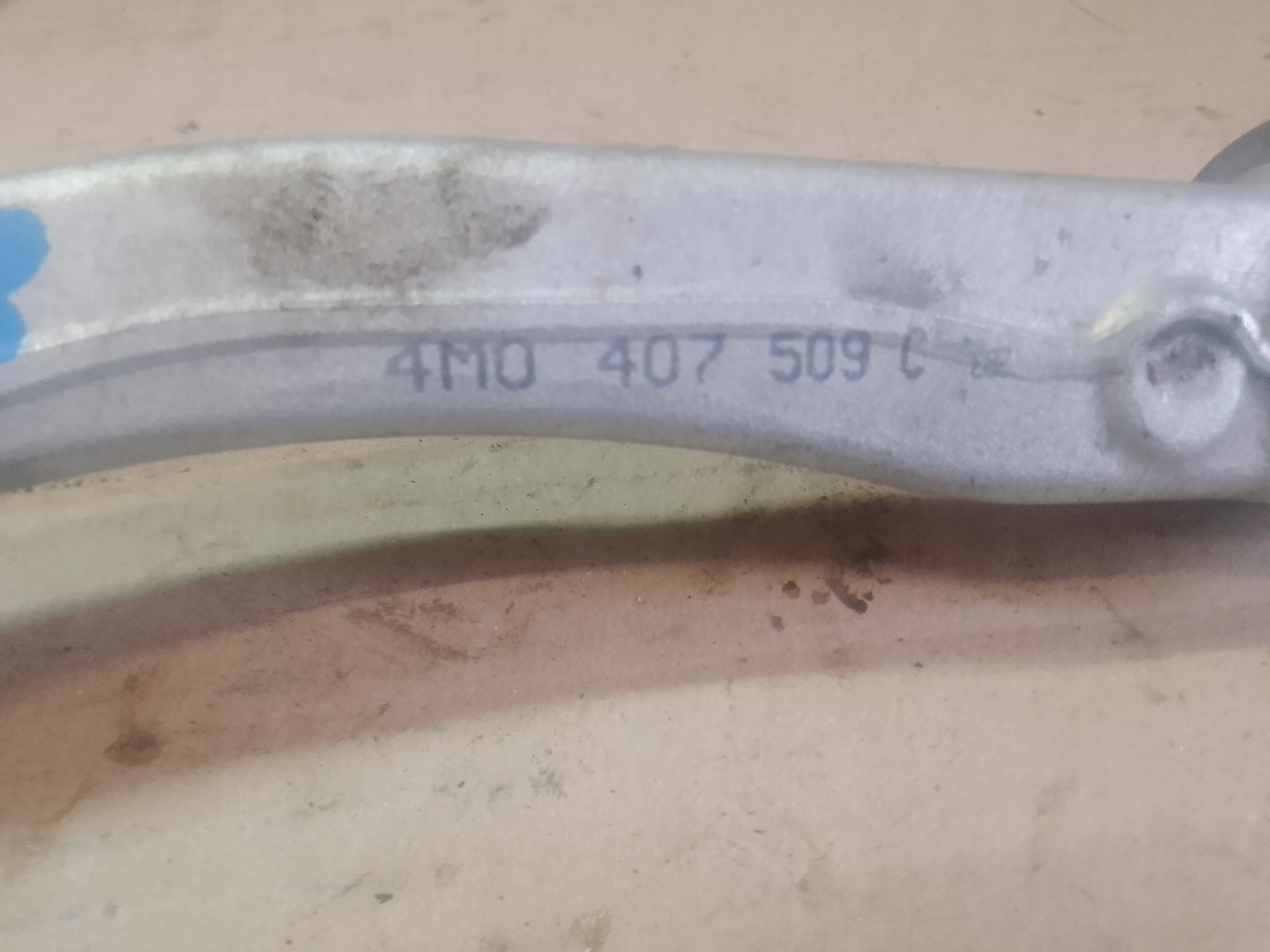 arm AUDI A6 C8 left front 4M0407509C